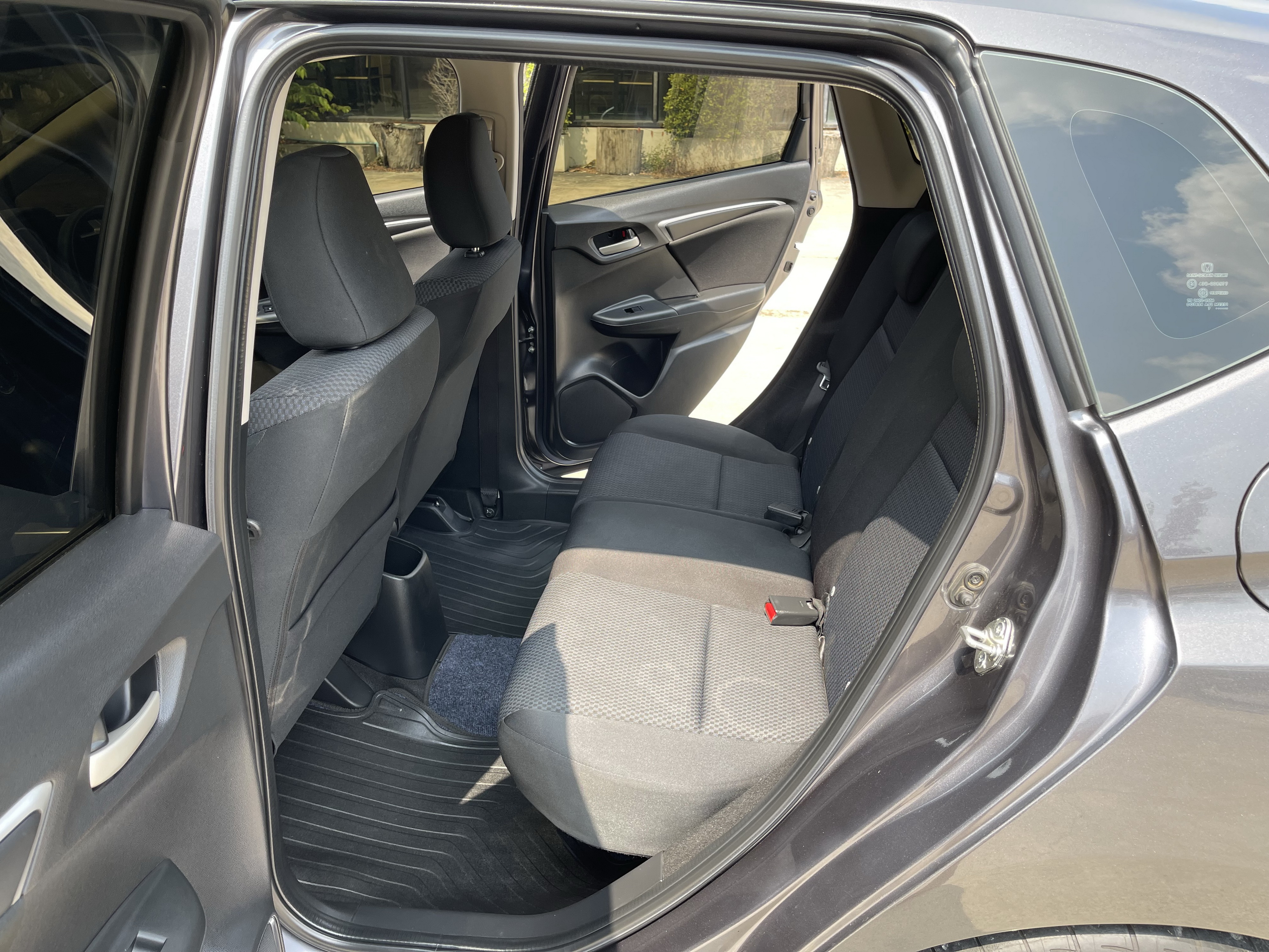 Honda Jazz 1.5 S At 2017 เทา