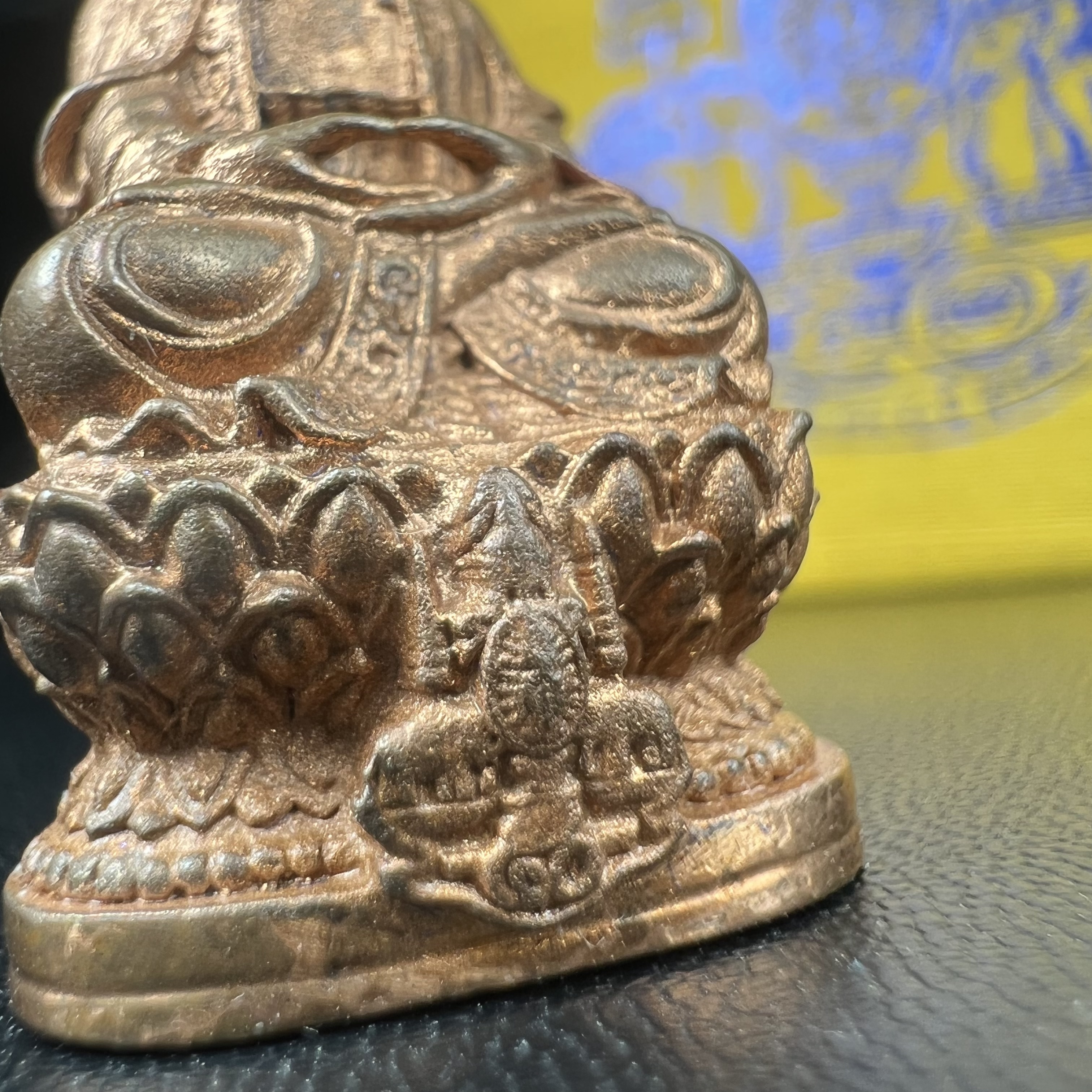 พระกริ่งจีน "ต้าเยิ่นถะ" (เนื้อทองทิพย์)(สร้างน้อยหายากพบเจอน้อย) รุ่น กาญจนาภิเษก ครองราชย์ 50 ปี วัดบวรนิเวศวิหาร ปี2538 (คัดสภาพสวยเดิม พิธีใหญ่ พุทธศิลป์งดงาม)1 ใน 3500 องค์