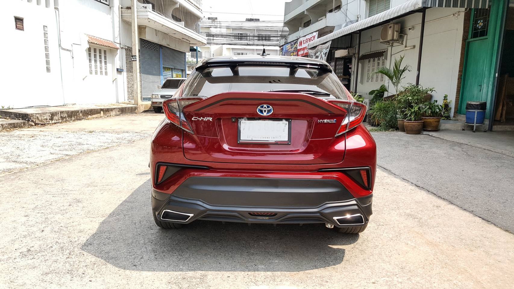 Toyota C-HR Space 2018 body kits by Amotriz