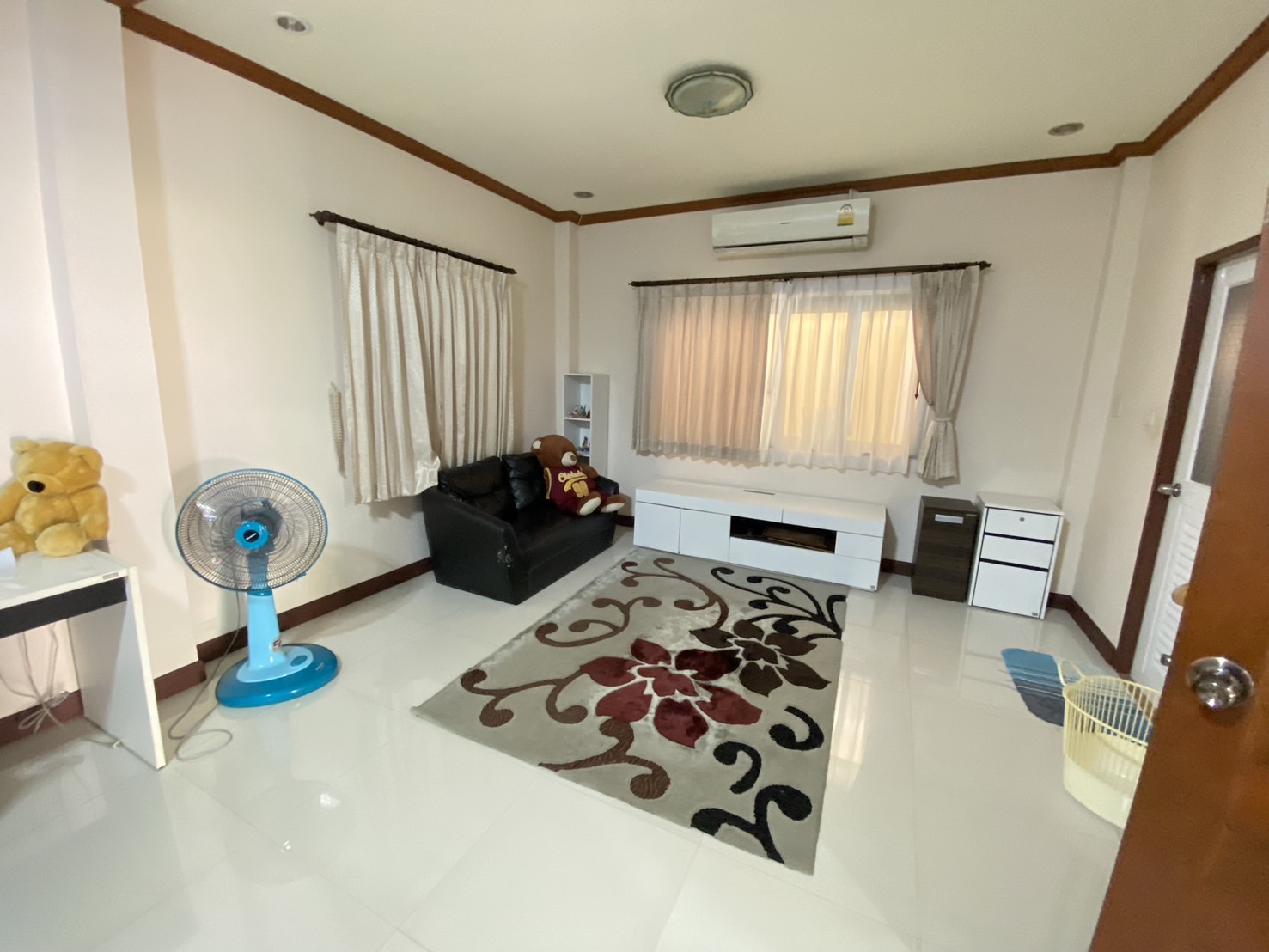 For Rent : Patong, House @Soi Kuan Yang, 4 Bedrooms 5 Bathrooms