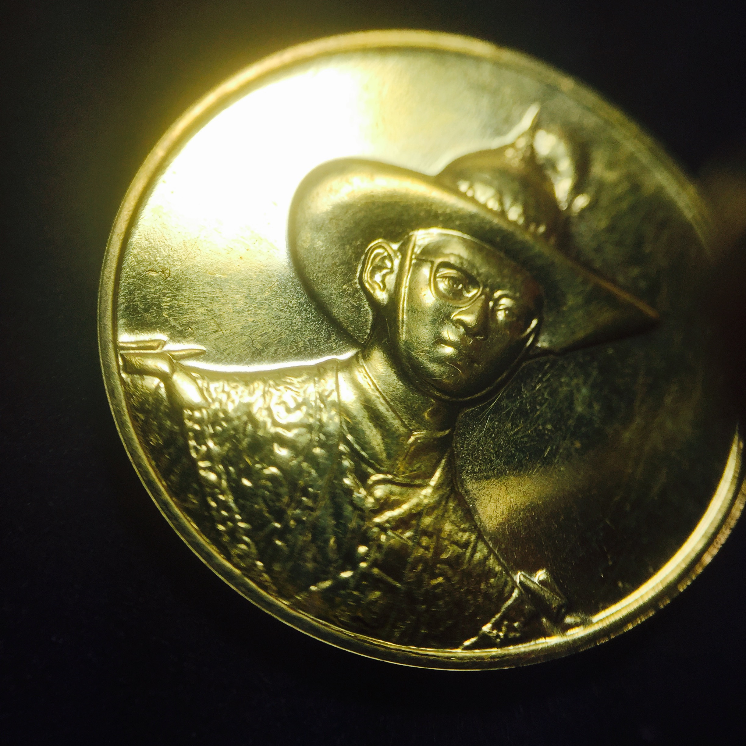 เหรียญ ร.9 มหามงคลเฉลิมพระชนมพรรษา 6 รอบ(ทองคำ)(หายาก)