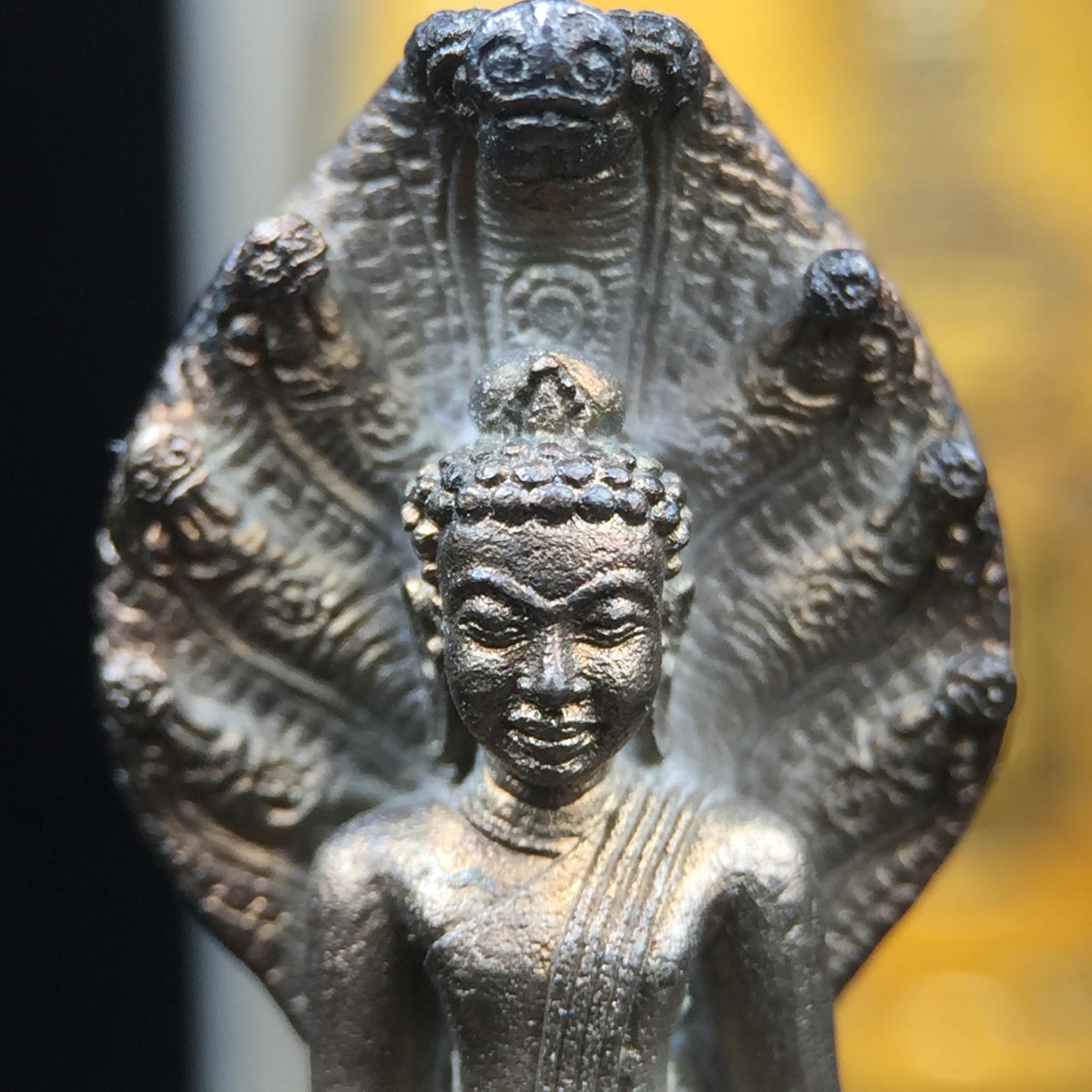 พระพุทธรูปนาคปรกปางมารวิชัย สธ. เนื่องวโรกาสสมเด็จพระเทพรัตนราชสุดาฯ ทรงเจริญพระชนมายุครบ 3 รอบ ปี2534 พระกริ่งนวโลหะ พิธีพุทธาภิเษก ณ วัดบวรนิเวศวิหาร โดยมีสมเด็จพระญาณสังวร สมเด็จพระสังฆราชเป็นองค์ประธาน(พิธีใหญ่ มวลสารดี พุทธศิลป์งดงาม)