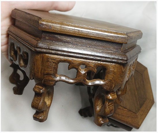 ฐานหรือกี๋ไม้ศิลปะจีน-หกเหลี่ยม 12cm