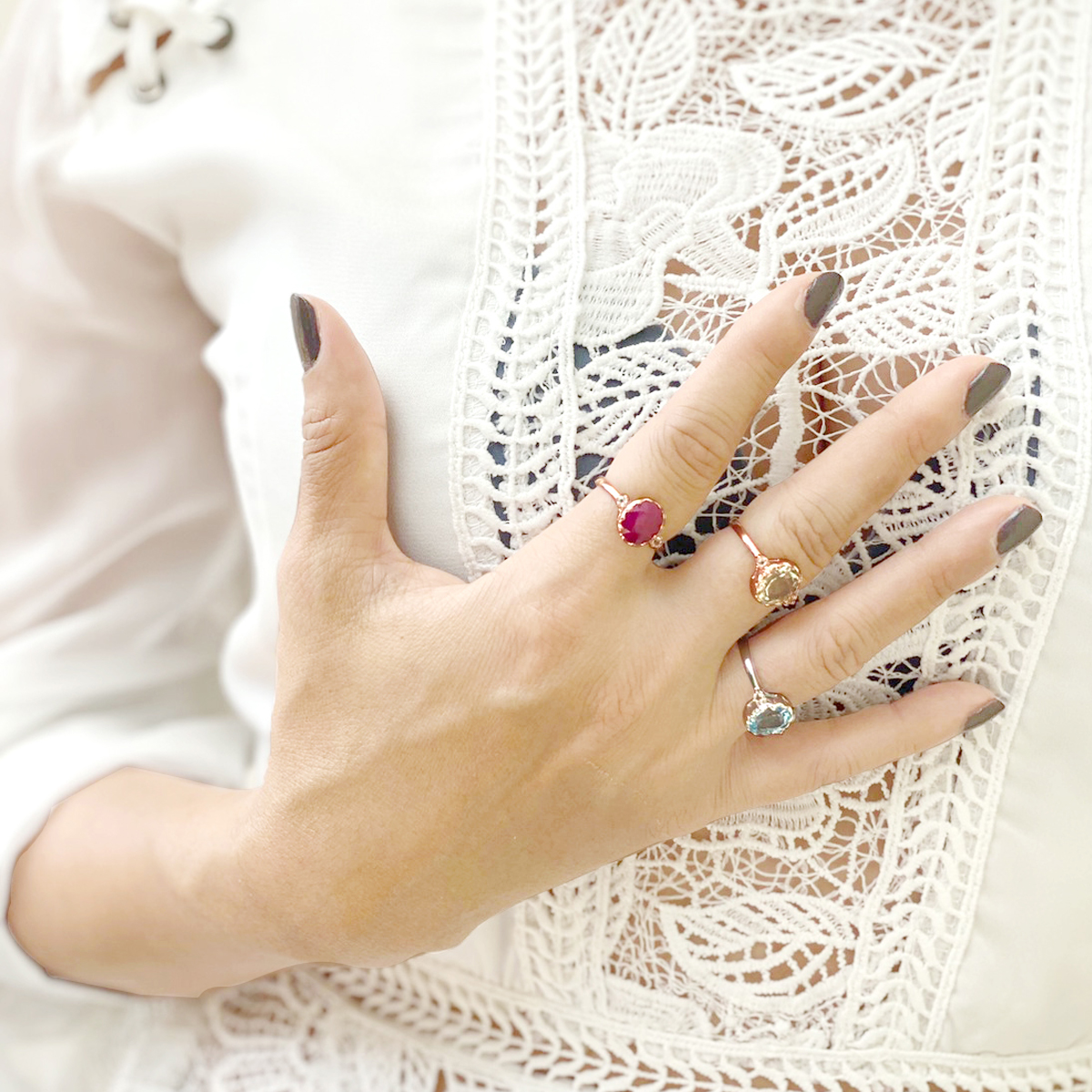 แหวนพลอยแท้ อัญมณีบำบัด พลังแห่งการปรับสมดุลธาตุ