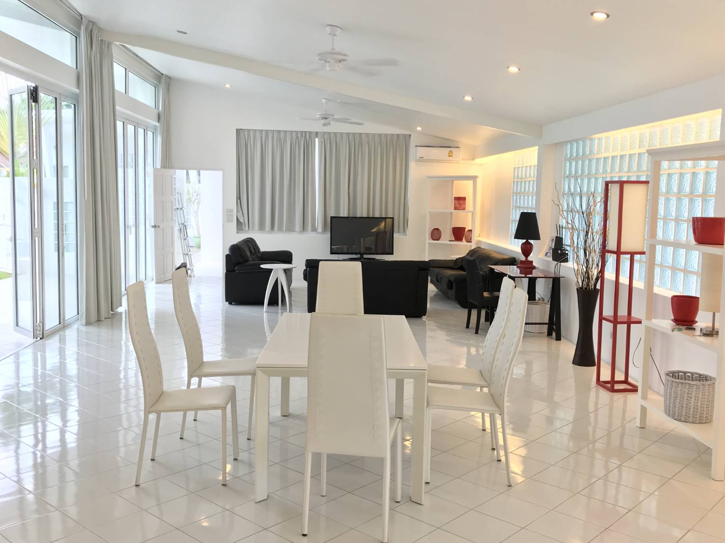 For Rent : Thalang, Private Pool Villa, 3 bedrooms 3 bathrooms