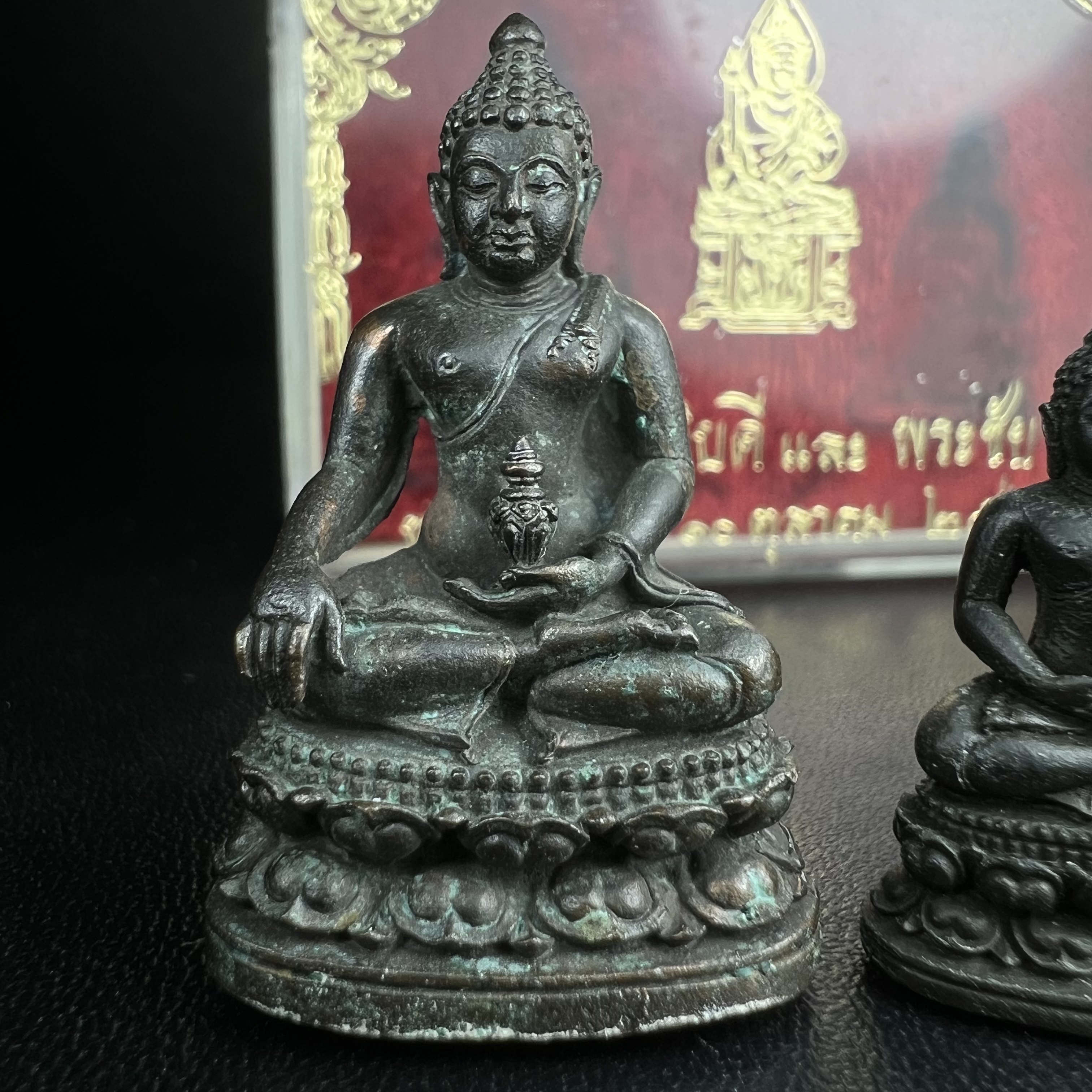 พระกริ่ง-พระชัยวัฒน์อธิบดี ปี2525 ของดีอัยการ (มีไว้บูชาเลื่อนยศเลื่อนตำแหน่งทุกท่าน)(1ใน 2525 ชุด)