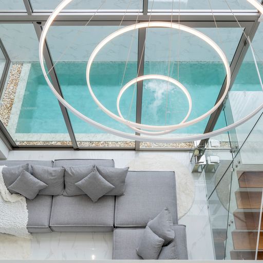 For Sales : Cherngtalay, 3-Storey Private Pool Villa @soi Pasak 8, 3 Bedrooms, 3 Ensuite bathrooms