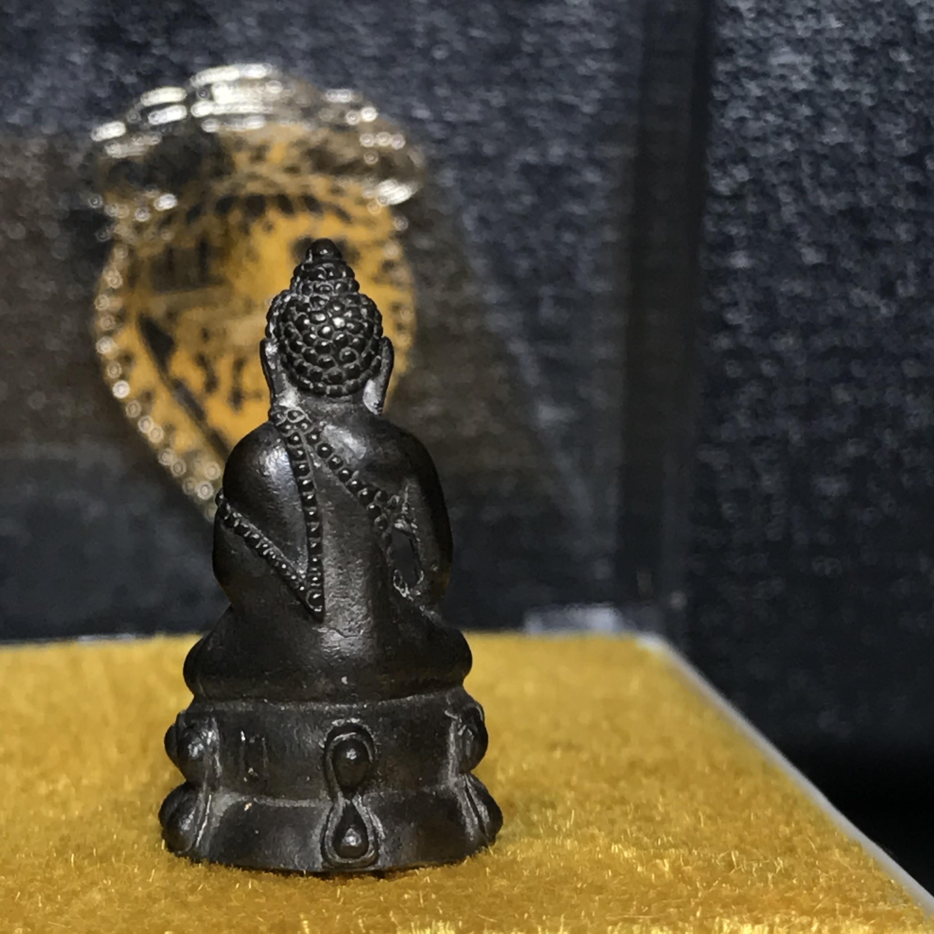 พระชัยวัฒน์นวปทุม ภปร. วัดปทุมวนาราม ปี2535 เนื้อนวโลหะ(ในหลวงรัชกาลที่9เสด็จเททอง)(สภาพสวยเดิมครบสมบูรณ์)1ใน3000องค์