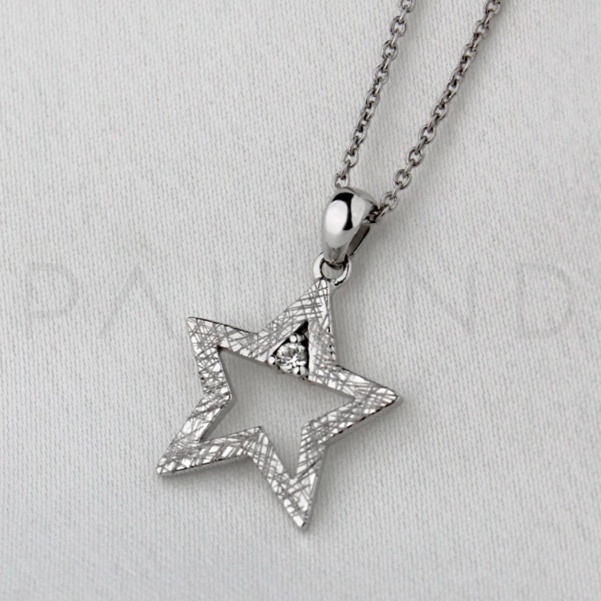 จี้เงินฝังพลอย WHITE SAPPHIRE