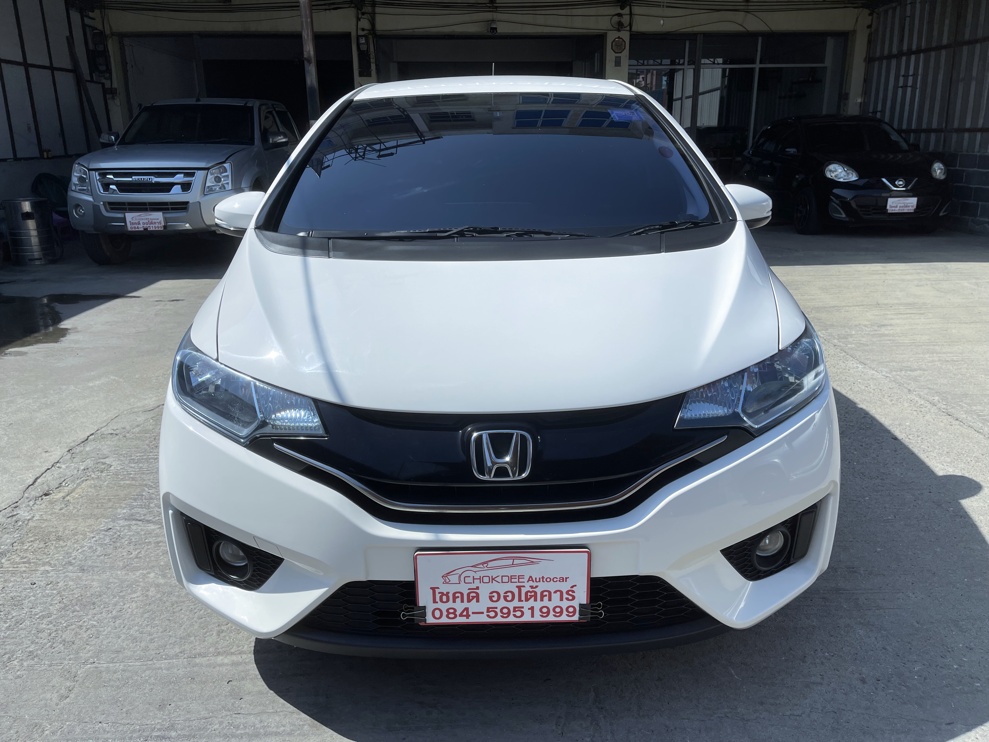 Honda Jazz 1.5 SV At 2016 ขาว