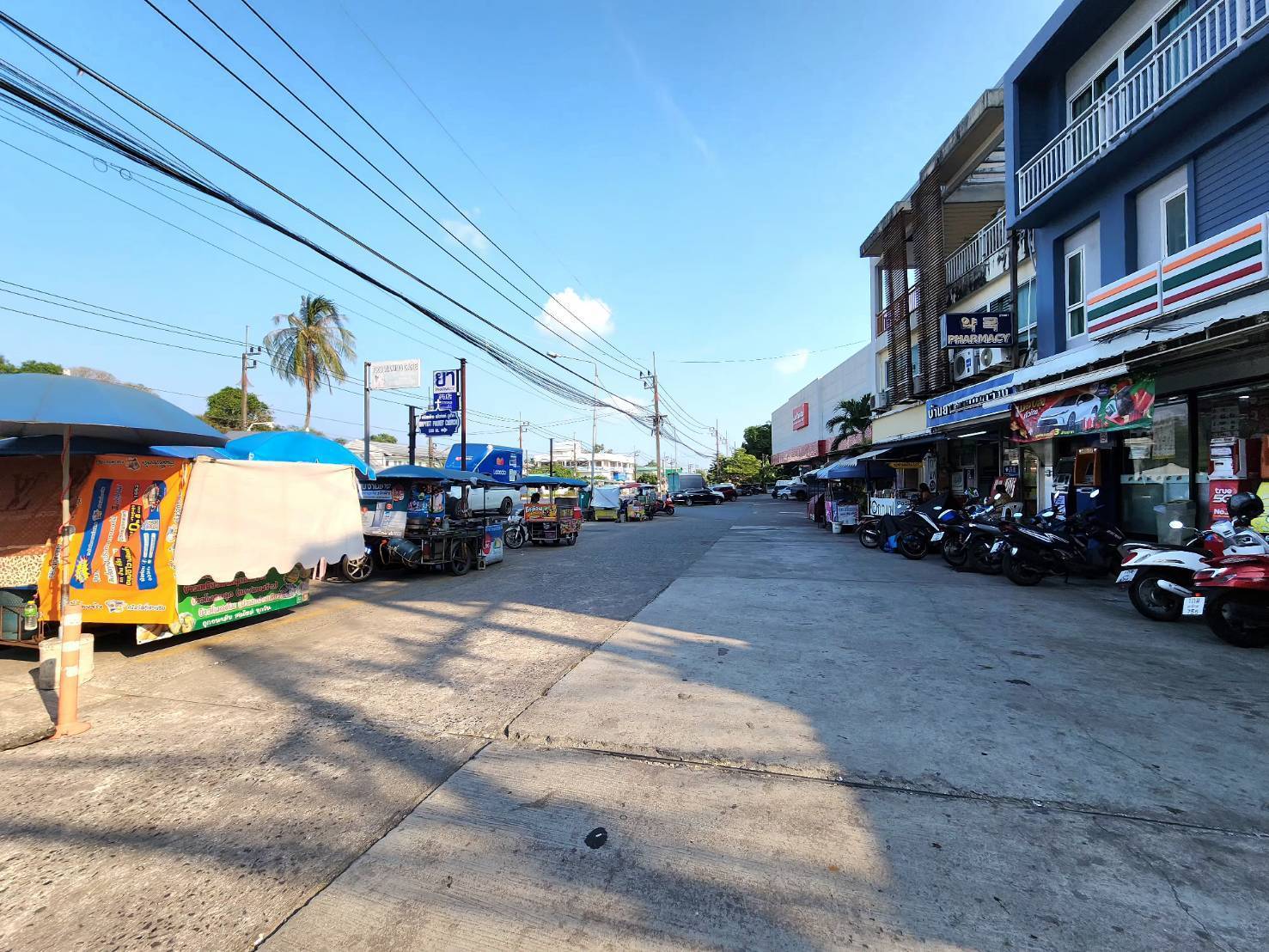 For Sales : Wichit, The Clover Condo, 1 Bedroom 1 Bathroom, 4th flr.