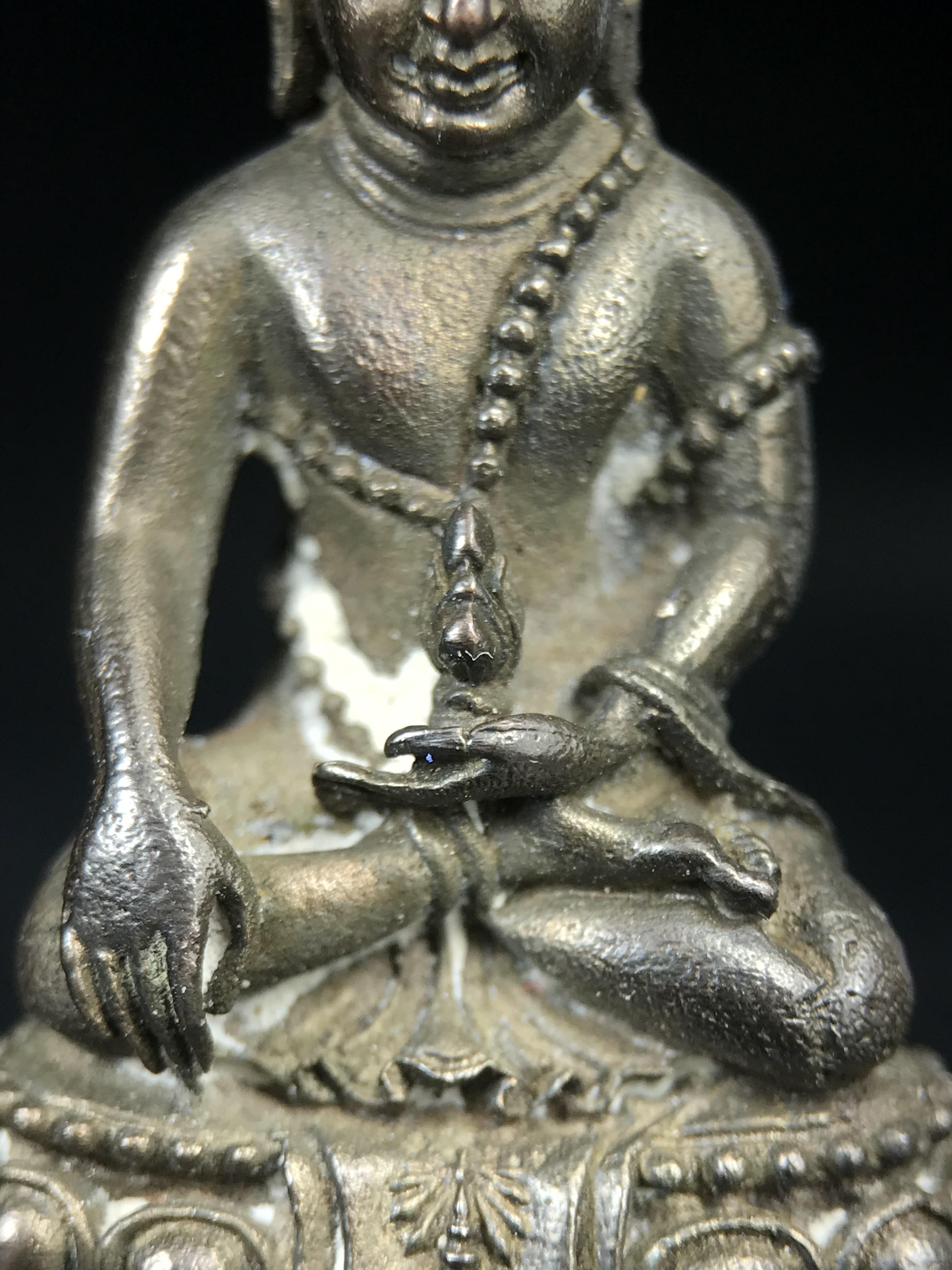 พระกริ่งศิรากาศ ภปร.(พระกริ่งคุ้มเกล้า)วัตถุมงคล"คุ้มเกล้าฯ" มูลนิธิ “คุ้มเกล้า” ในพระบรมราชูปถัมภ์ จัดสร้าง โรงพยาบาลภูมิพล เนื้อนวโลหะ(พิมพ์หน้าไทย)(ในหลวงรัชกาลที่9เสด็จเททอง)(พิธีใหญ่)(นิยม)