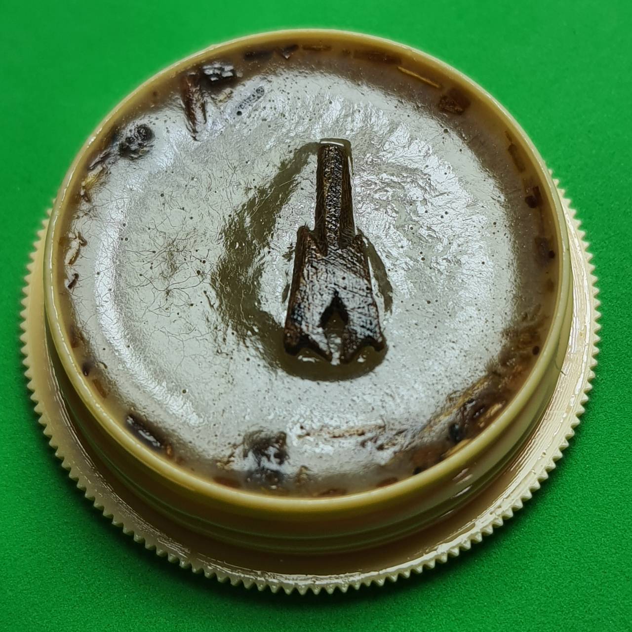 ของนำโชค สีผึ้งค้าขาย สาริกาไม้มะยมตายพราย สีผึ้งของแท้ สีผึ้งแท้ สีผึ้งโชคลาภ สาริกาลิ้นทอง สาริกามหาเสน่ห์ สาริกามหาลาภ สาริกาค้าขาย