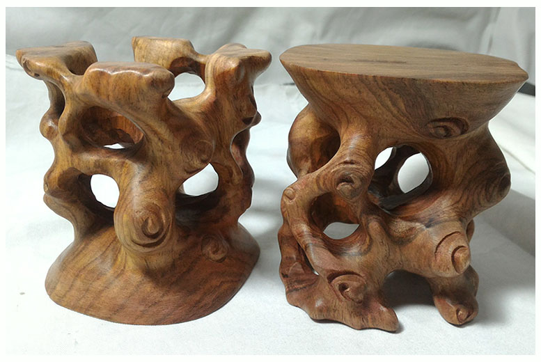 ฐานหรือกี๋ไม้สไตล์จีน ทรงรากไม้ อันละ