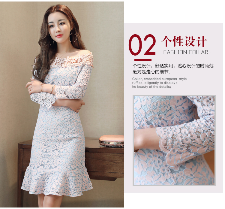 ชุดเดรสสั้นผ้าลูกไม้สีฟ้าลายสีชมพูแซม ช่วงเสื้อแบบเปิดไหล่ไหล่ ทรงเข่ารูป สวย หรู