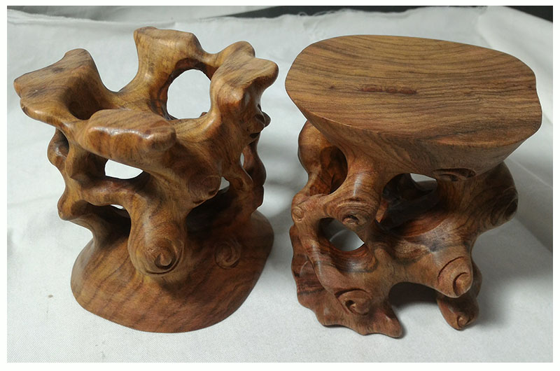 ฐานหรือกี๋ไม้สไตล์จีน ทรงรากไม้ อันละ