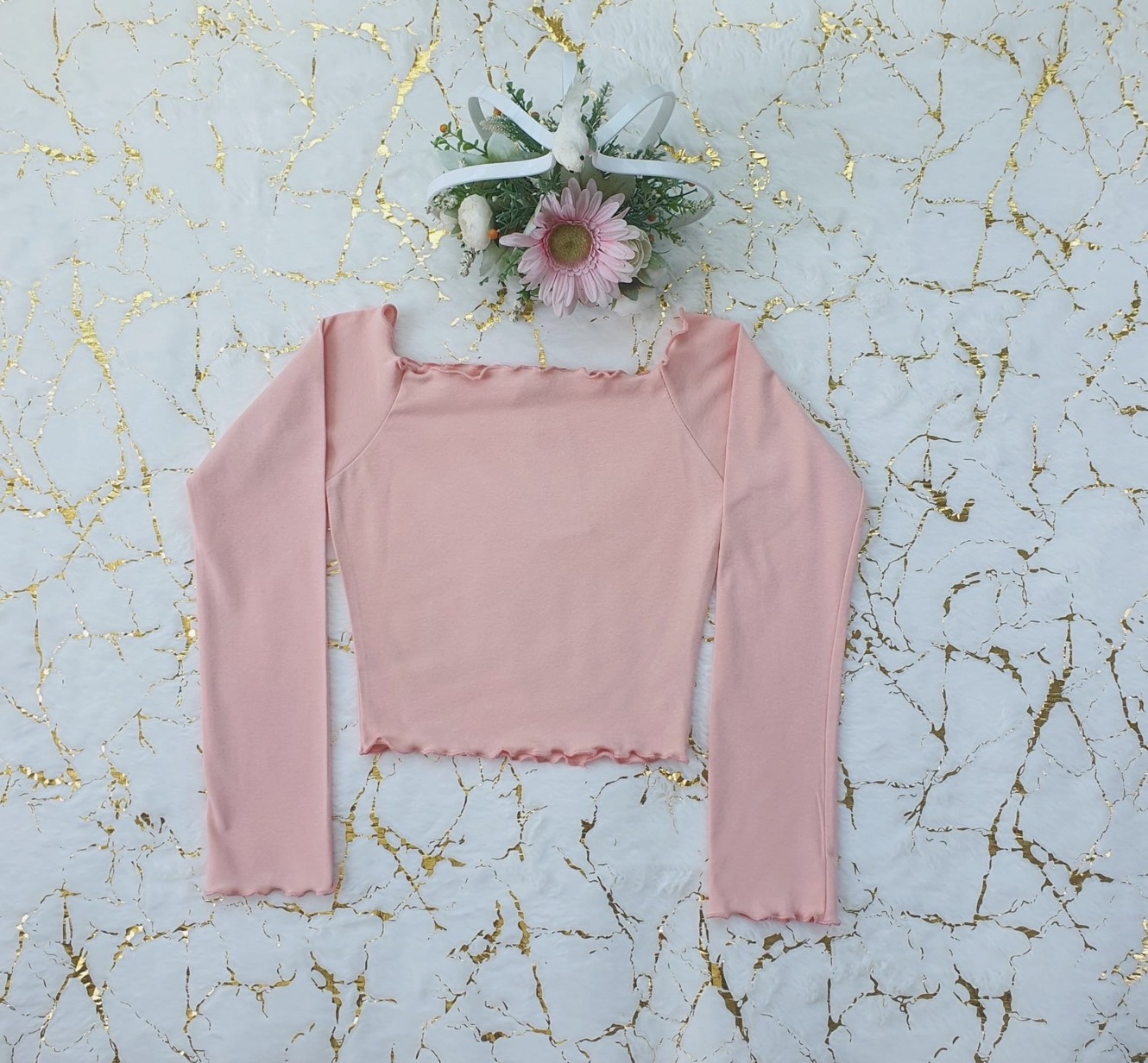 เปิดไหล่หยัก