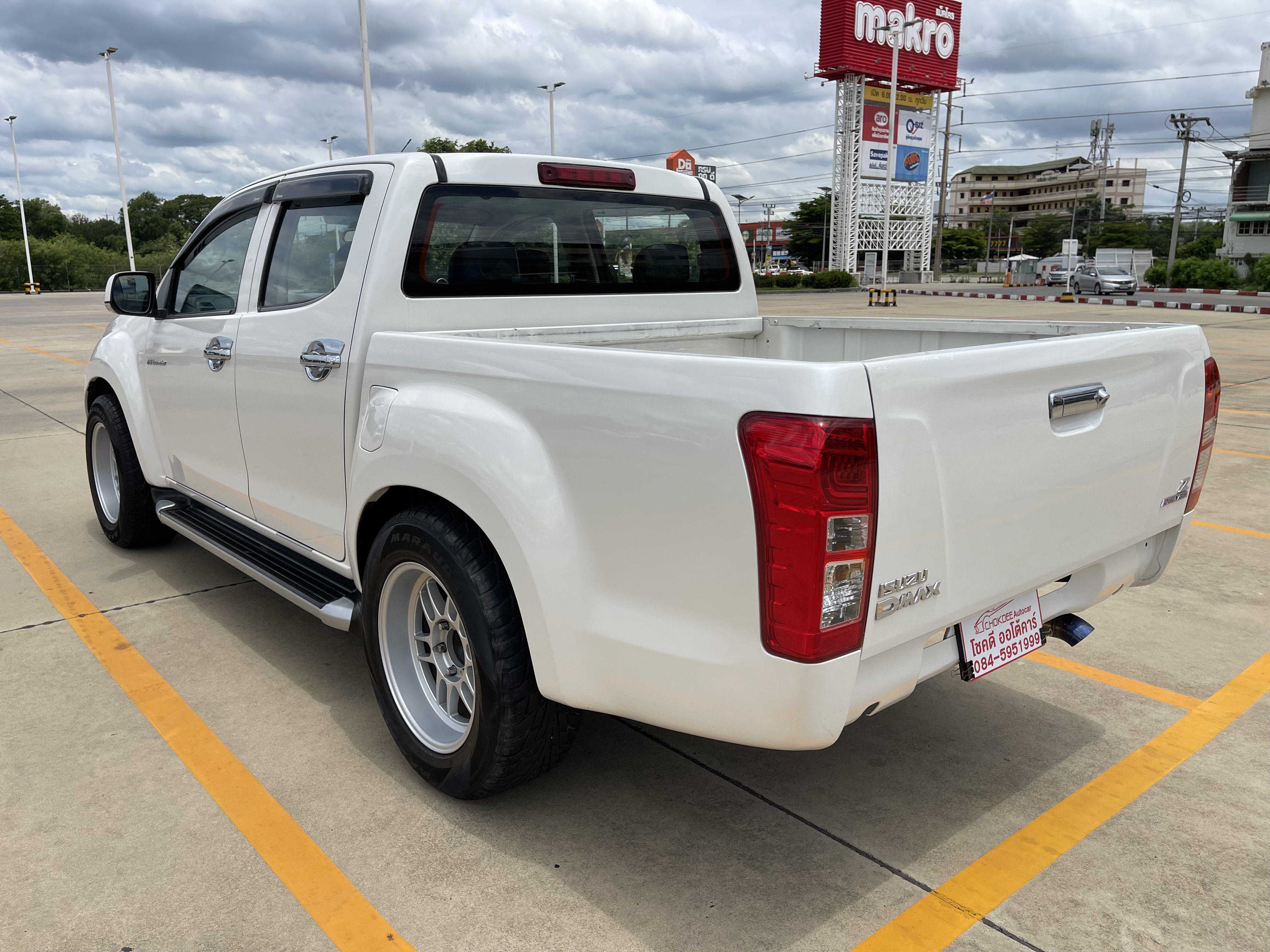 Isuzu Dmax All New 4ประตู Hilander 2.5 Vgs Z Dvd 2014 ขาวมุก