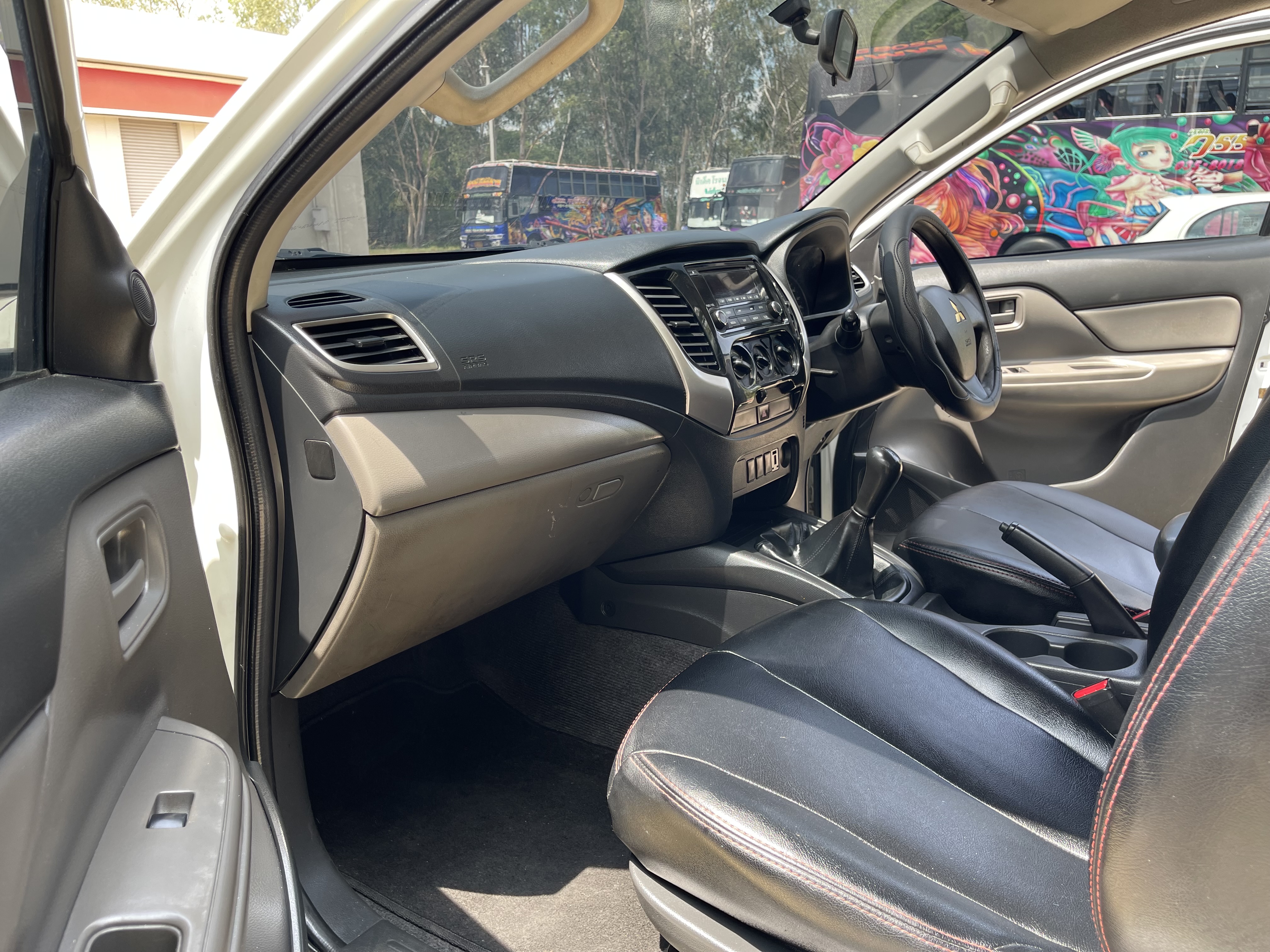 Mitsubishi Triton All New Cab 2.5 GLX Plus 2015 ขาวมุก