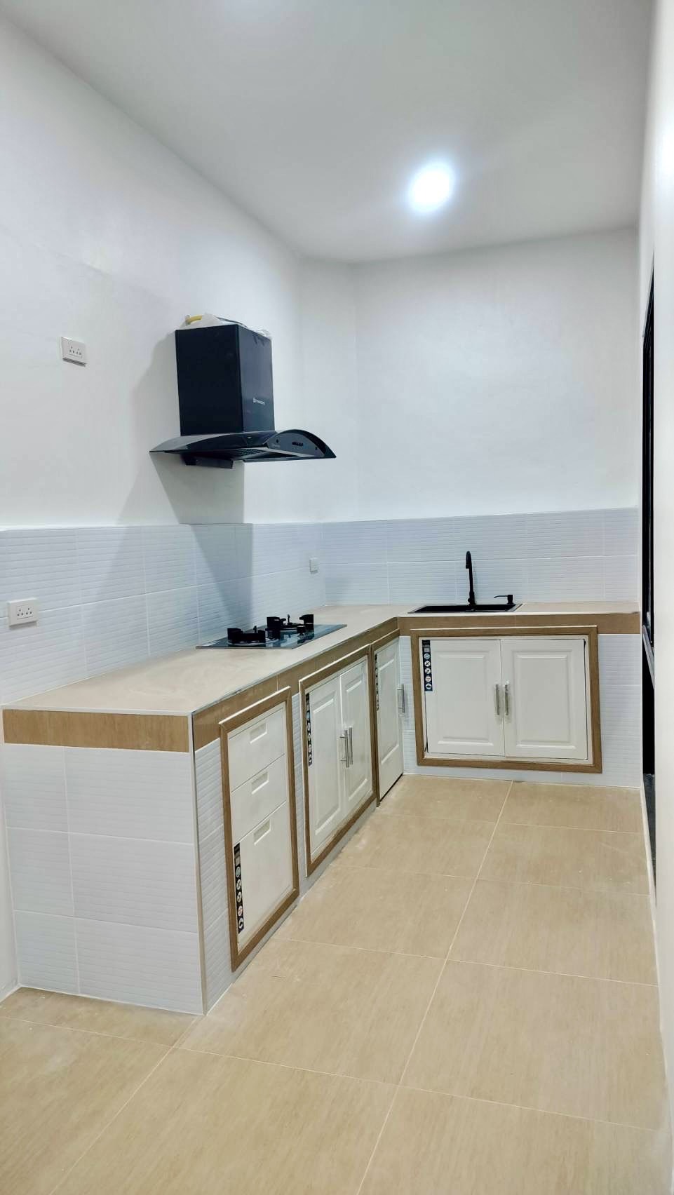 For Sales : Phuket Town, New renovated twin house, 3 Bedrooms 2 Bathrooms