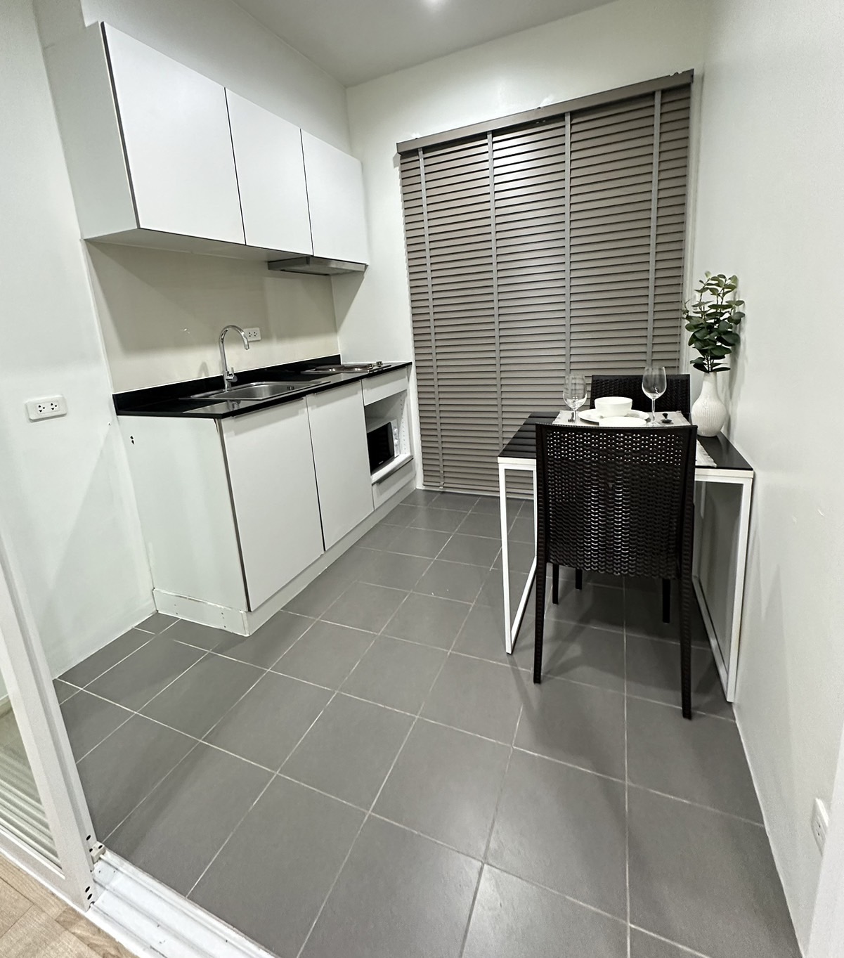 For Rent : Samkong, Condo near Lotus Samkong, 1 bedroom, 1st flr.