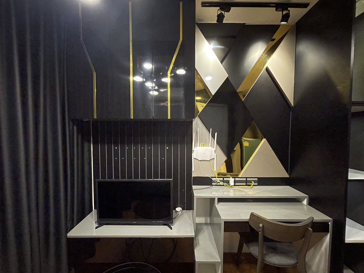 For Rent : Wichit, Condominium near Central Phuket, 1 bedroom 1 bathroom, 4th flr.