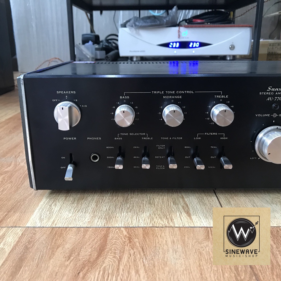 Integrated Amp ยี่ห้อ Sansui รุ่น AU-7700 (Made in Japan)