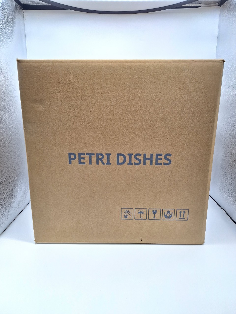 จานเพาะเชื้อ ขนาด 90x15 มม , Petri dish 90x15 mm , พลาสติก LAPMA 500 คู่ต่อลัง (ขายส่ง)