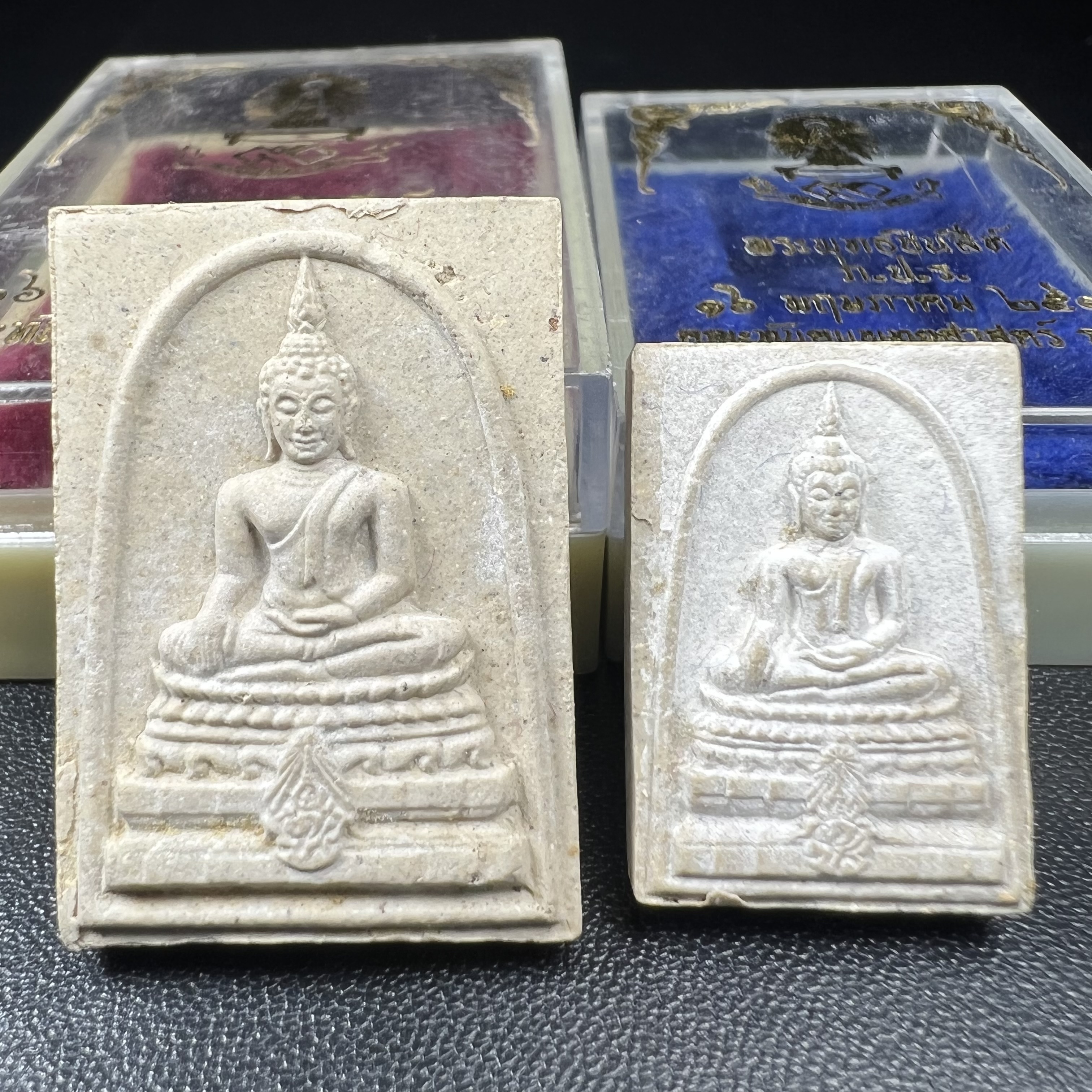 พระพุทธชินสีห์ ภปร. ทันโต เสฏโฐ ปี2533 (พิมพ์ใหญ่+พิมพ์เล็ก) บรรจุพระทนต์ในหลวง รุ่นเดียวในประวัติศาสตร์ ****รุ่นนี้ขอแนะนำ****