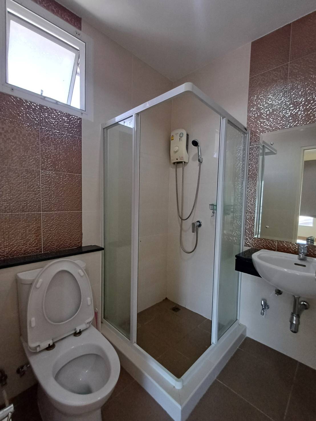 For Rent : Kathu, 2-story detached house, 3 Bedrooms 3 Bathrooms