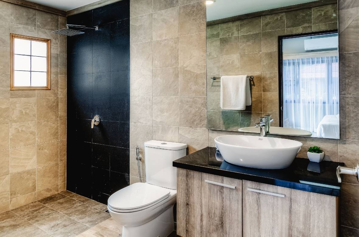 For Rent : Cherngtalay, Private Pool Villa near Blue tree Phuket, 3 bedrooms 2 bathrooms