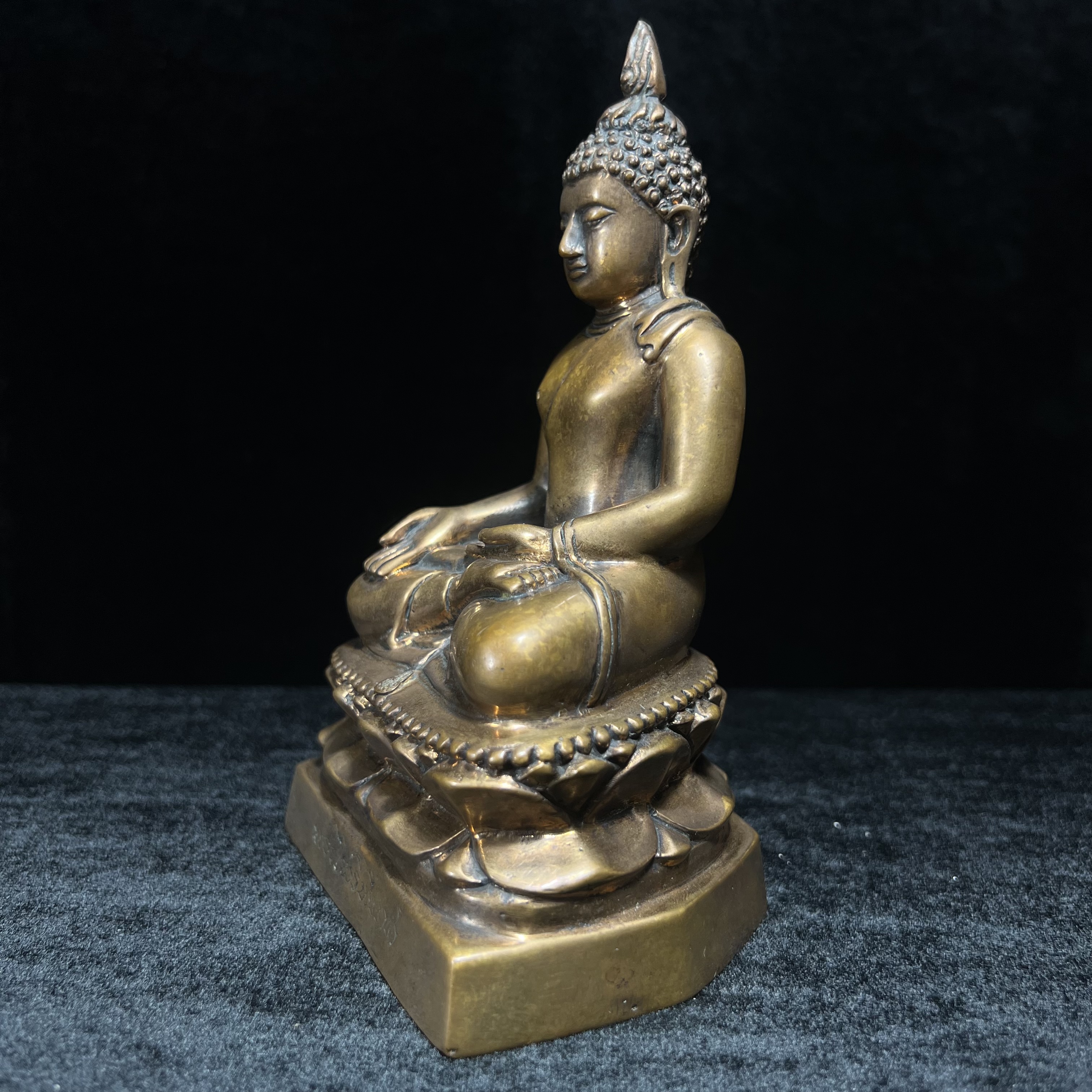 พระไพรีพินาศ วัดบวรนิเวศวิหาร ปี 2544 เนื้อสัมฤทธิ์ หน้าตัก 3นิ้ว (นิยมหายาก)(1ใน2989องค์)