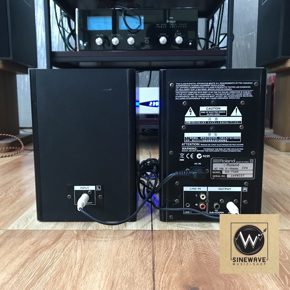 ลำโพง มีแอมป์ในตัว ยี่ห้อ Roland รุ่น CAKEWALK MA-7BK