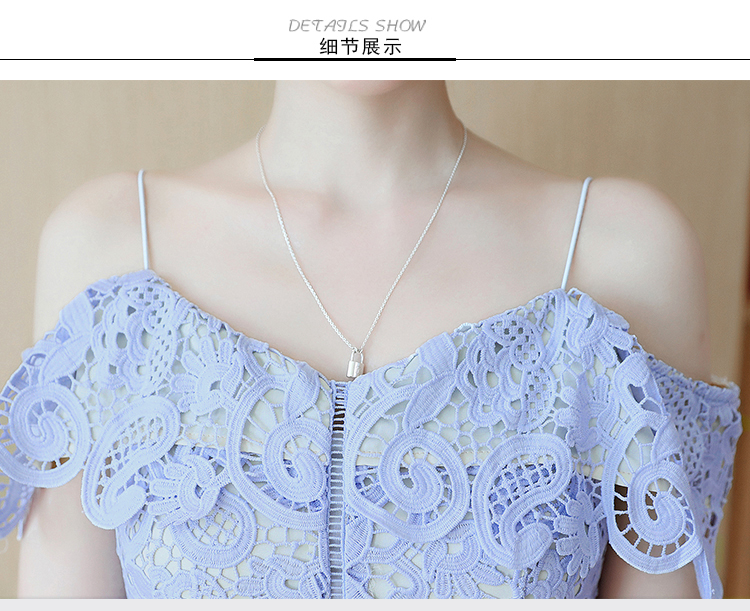 ชุดเดรสสั้นผ้าลูกไม้สีฟ้าอมม่วง เปิดไหล่หวานเซกซี่สวยๆ