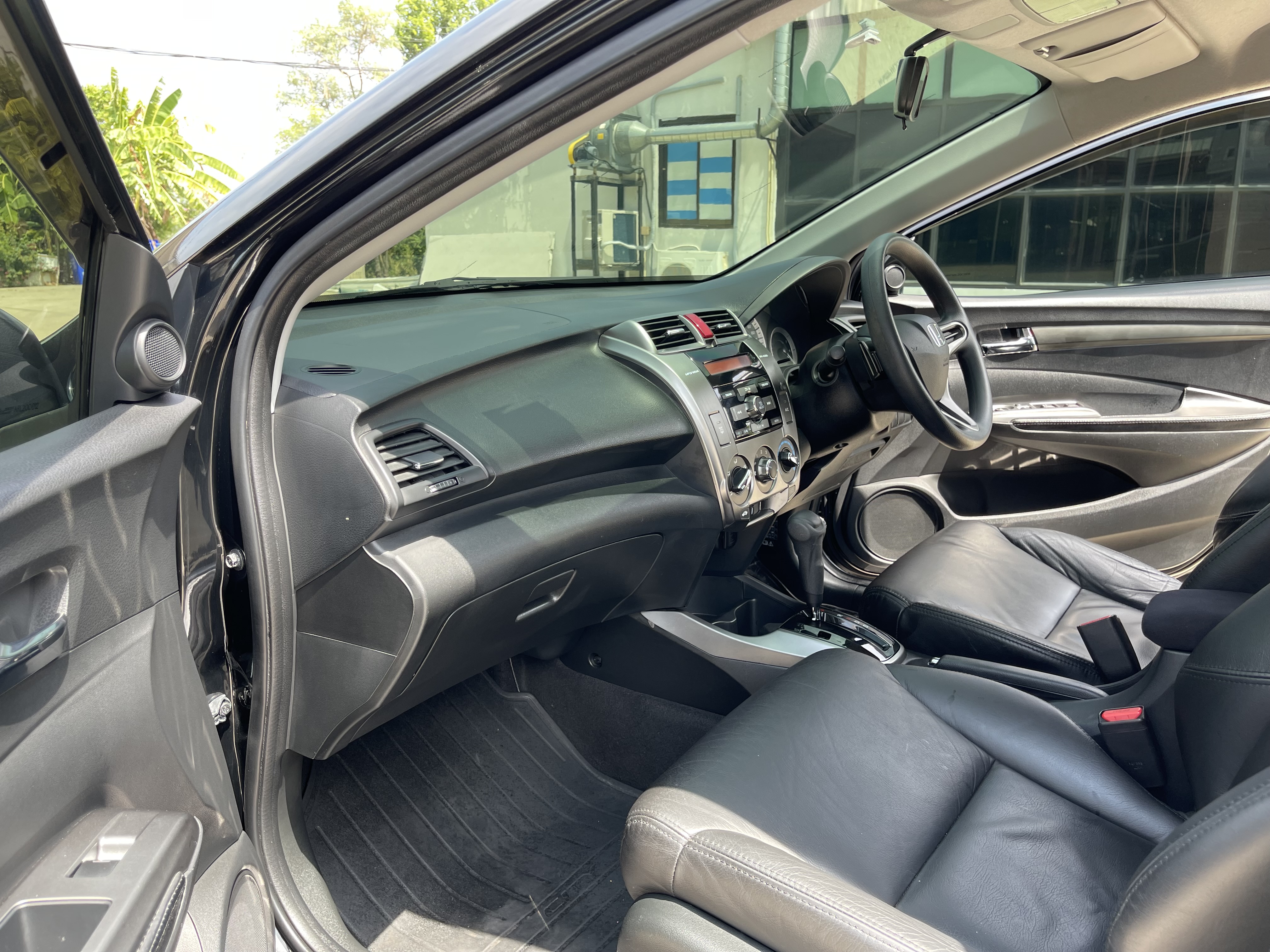 Honda City 1.5 SV At 2013 ดำ