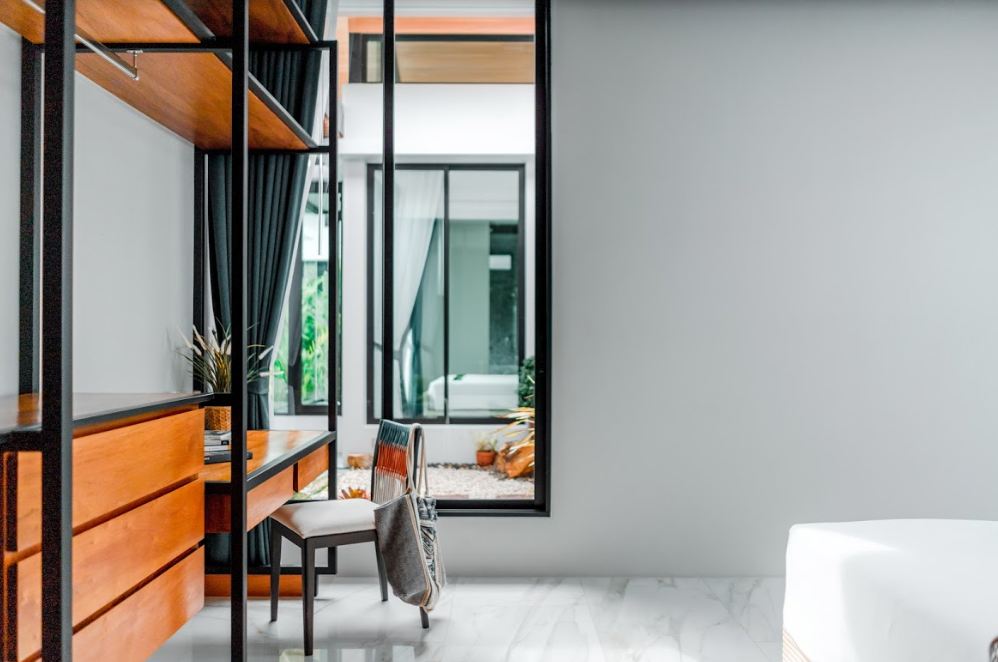 For Sale : Nai Harn, Luxury New Pool Villa, 4 Bedrooms 4 Bathrooms, Garden view.