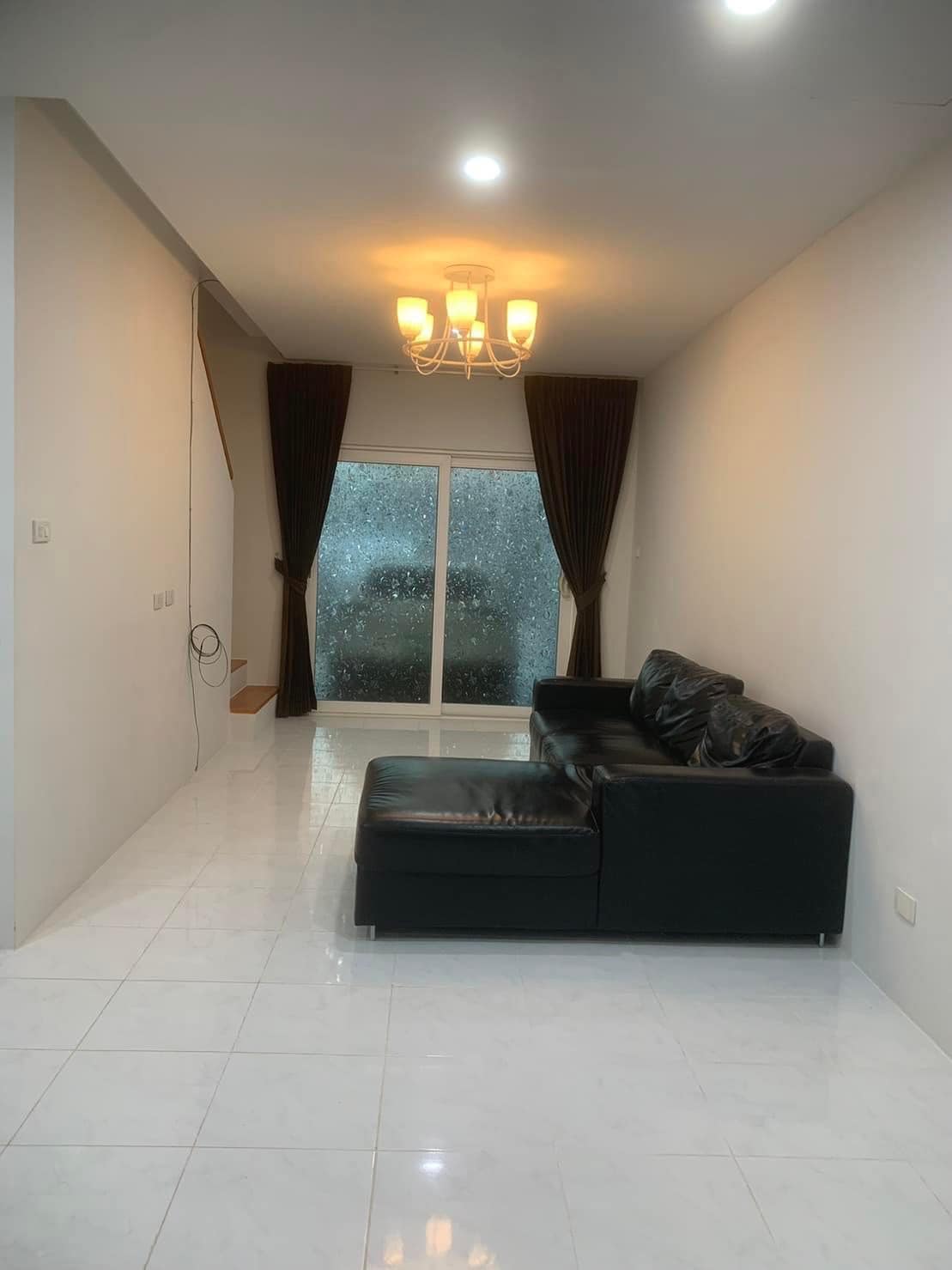 For Rent : Kathu, 2-story townhome, 2 bedrooms 2 bathrooms