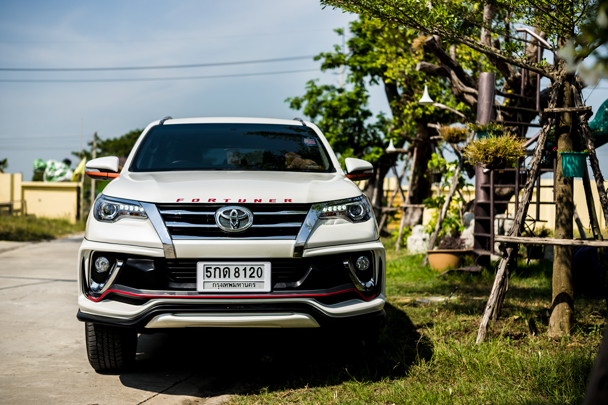 Toyota Fortuner 2016 Access body kits by Amotriz