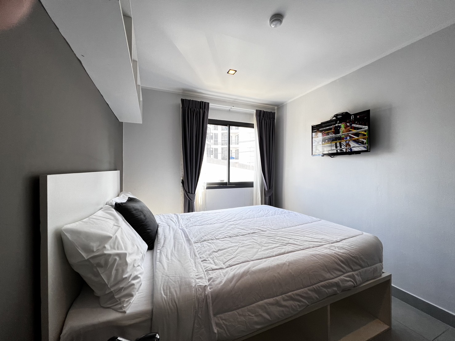 For Rent : Chalong, The Tower Condominium 1 Bedroom 1 Bathroom, 3rd flr.