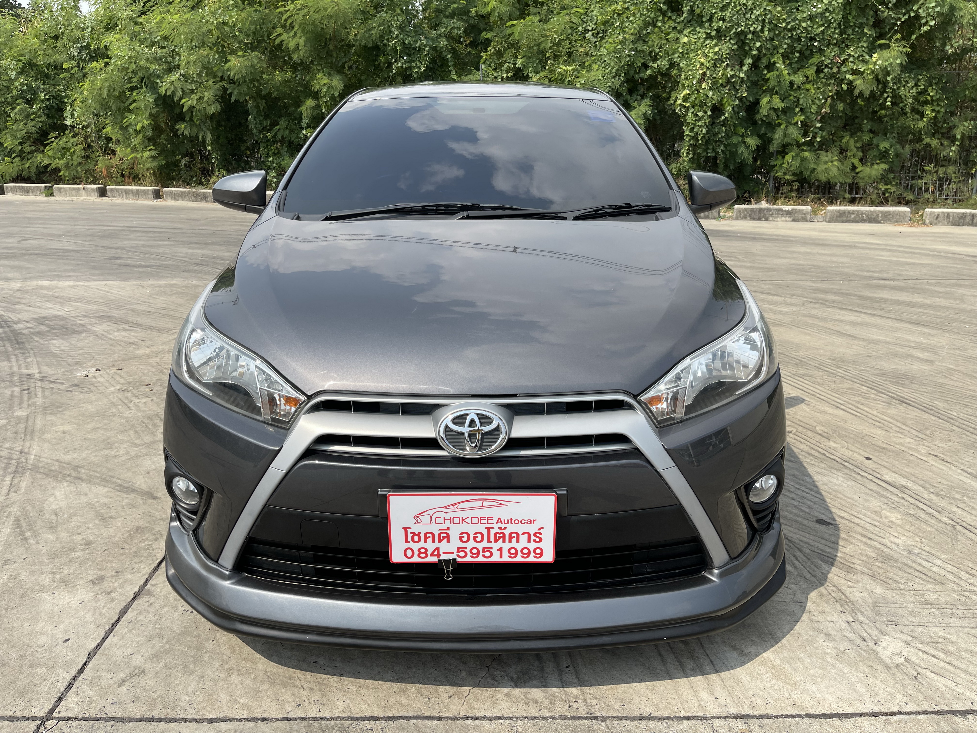Toyota Yaris 1.2 E At 2017 เทาดำ