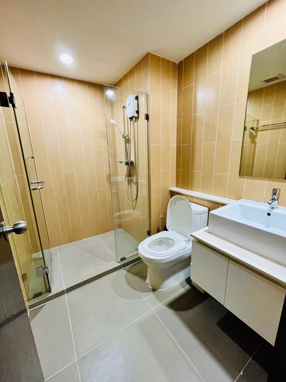 For Rent : Phuket Town, Centrio Condominium, 1 bedroom 1 bathroom, 5th flr.