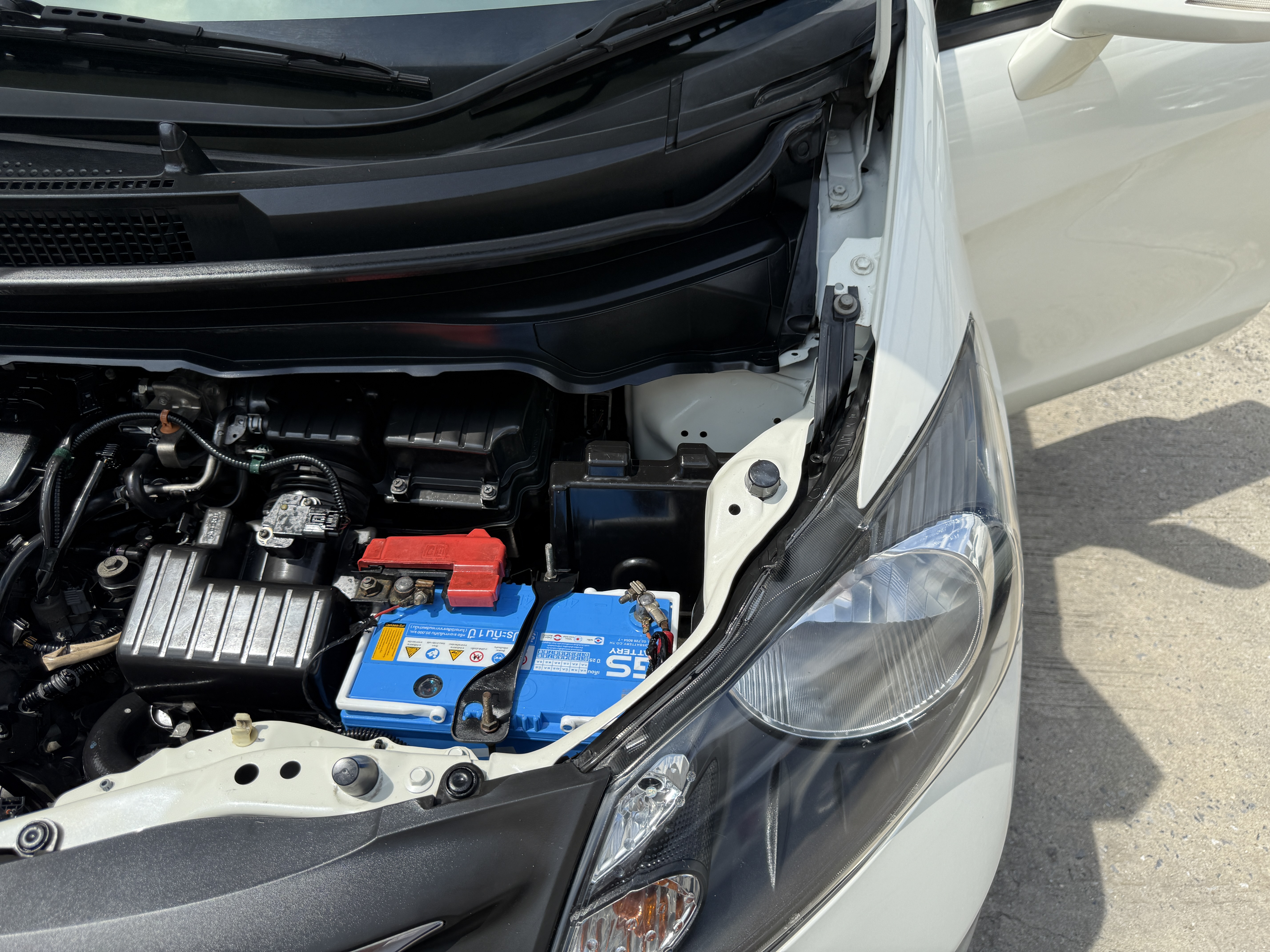 Honda Freed 1.5 E Limited At 2012 ขาวมุก