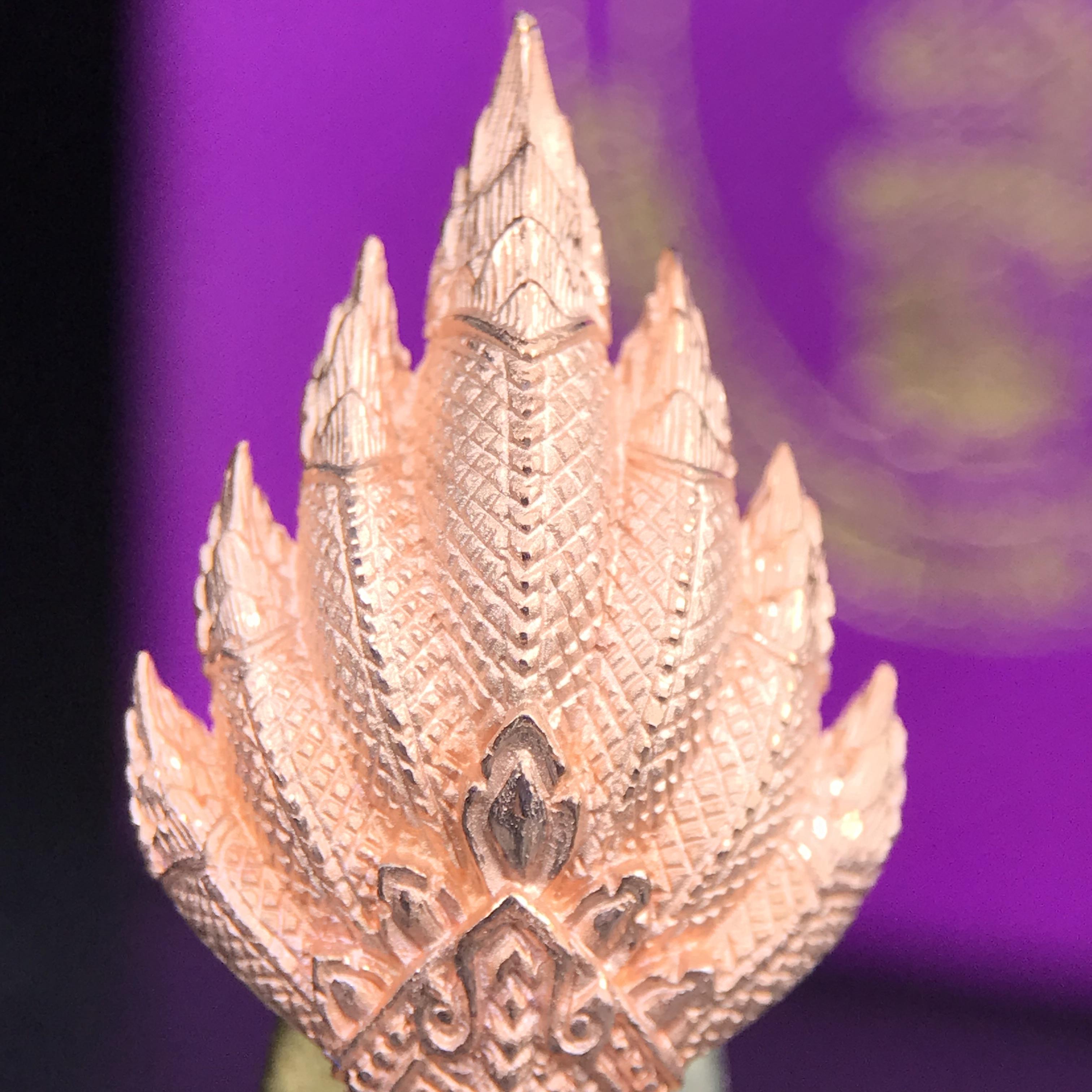 พระนาคปรก สธ. รุ่นสร้างพระอุโบสถเฉลิมพระเกียรติ 4 รอบ 84 พรรษา สมเด็จพระเทพรัตนราชสุดาฯ วัดบวรนิเวศวิหาร ปี 2543 พิมพ์ใหญ่ เนื้อเงินบริสุทธิ์ ชุบสามกษัตริย์แบบพ่นทรายขัดเงาบางส่วน(สภาพ สวย )พิธีใหญ่ พุทธศิลป์งดงาม หายาก (1 ใน 1999 องค์)