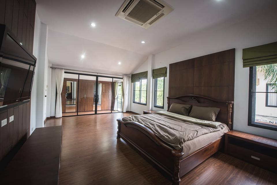 Phuket Chalong Beautifyl Private Pool Villa for Rent