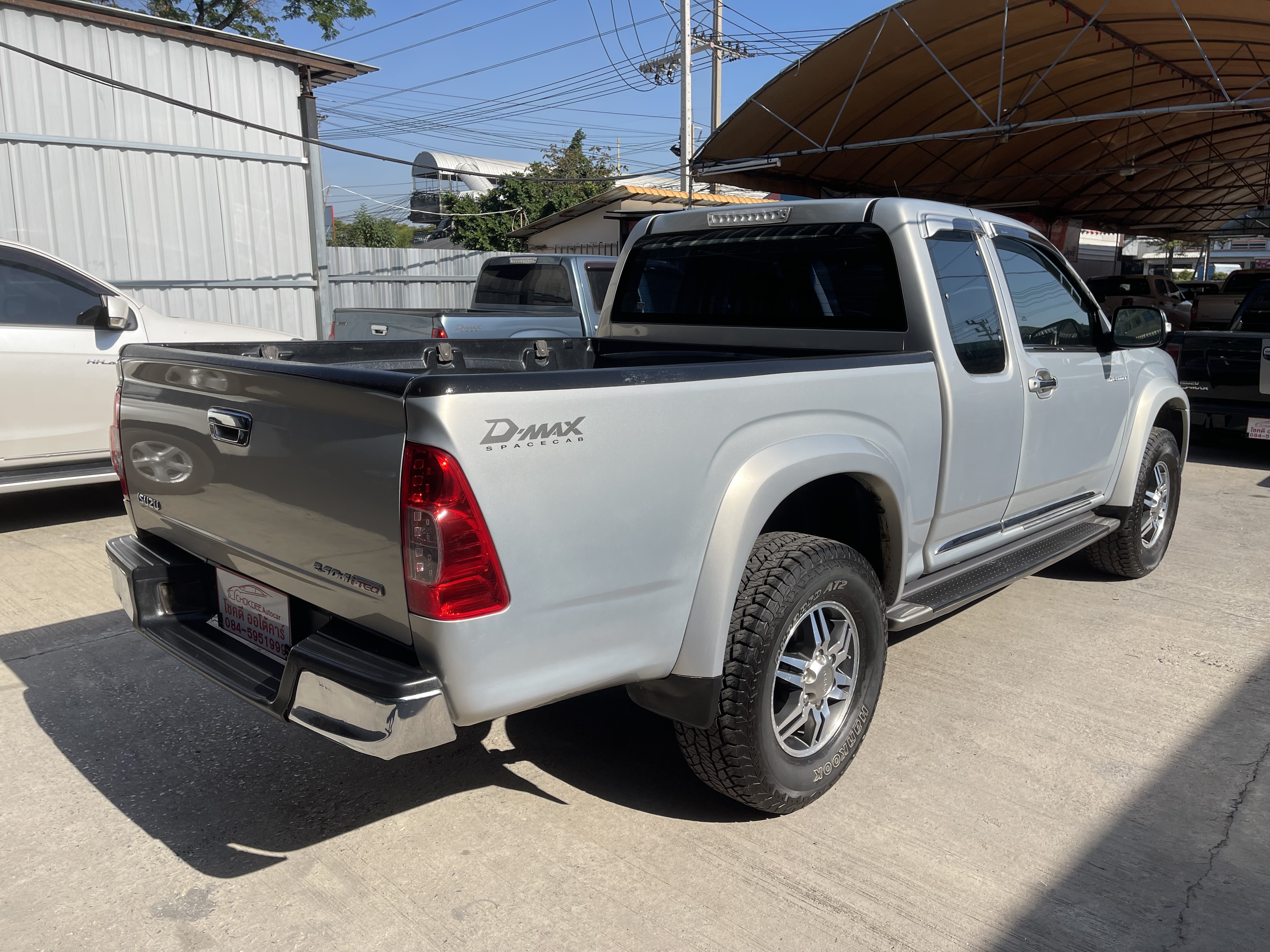 Isuzu Dmax Cab Hilander 2.5 Abs 2011 เงิน