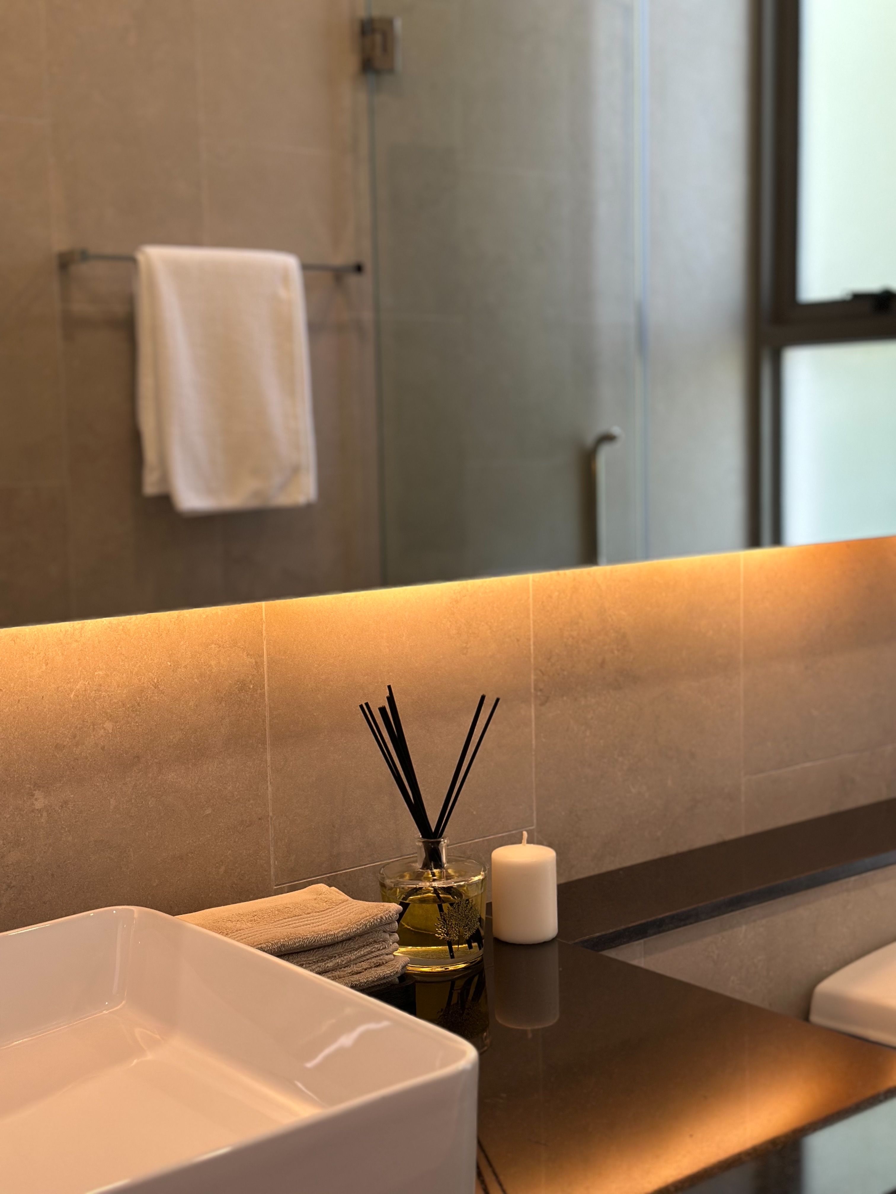 For Sales : Kathu-Patong, Luxury Pool Villa, 4 Bedrooms 4 Bathrooms