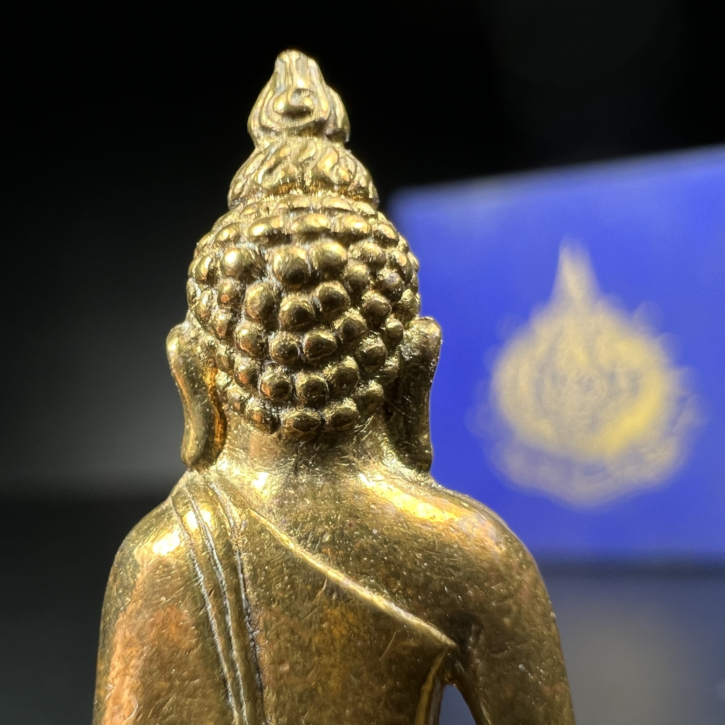 พระกริ่งไพรีพินาศ เฉลิมพระเกียรติ พระบาทสมเด็จพระเจ้าอยู่หัวรัชกาลที่9 พระชนมพรรษา 6 รอบ ปี2542เนื้อสัมฤทธิ์(บรรจุเหล็กไหล)ดีนอก-ดีใน