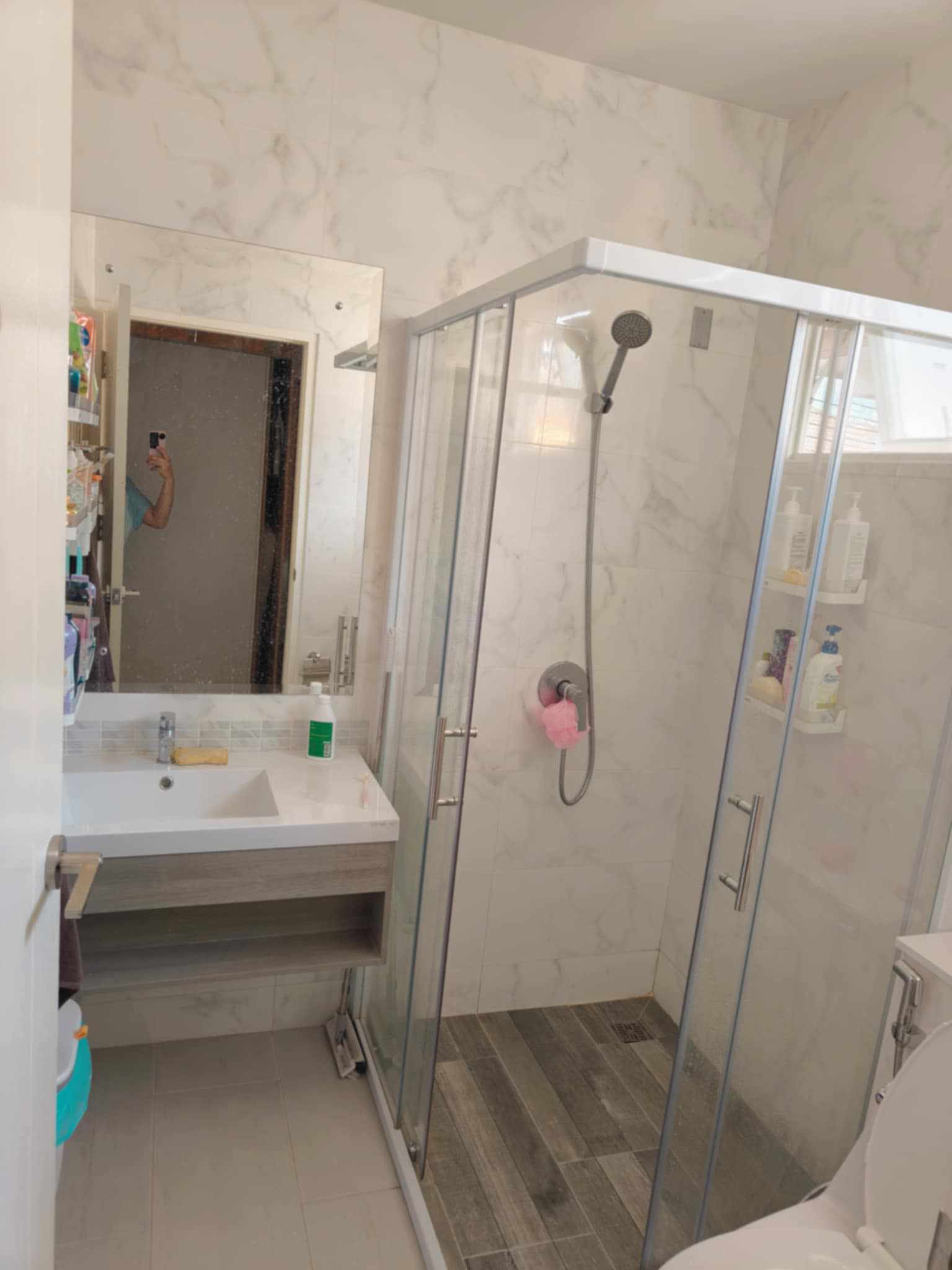 For Rent : Kathu, Semi-detached house, 4 bedrooms 3 bathrooms