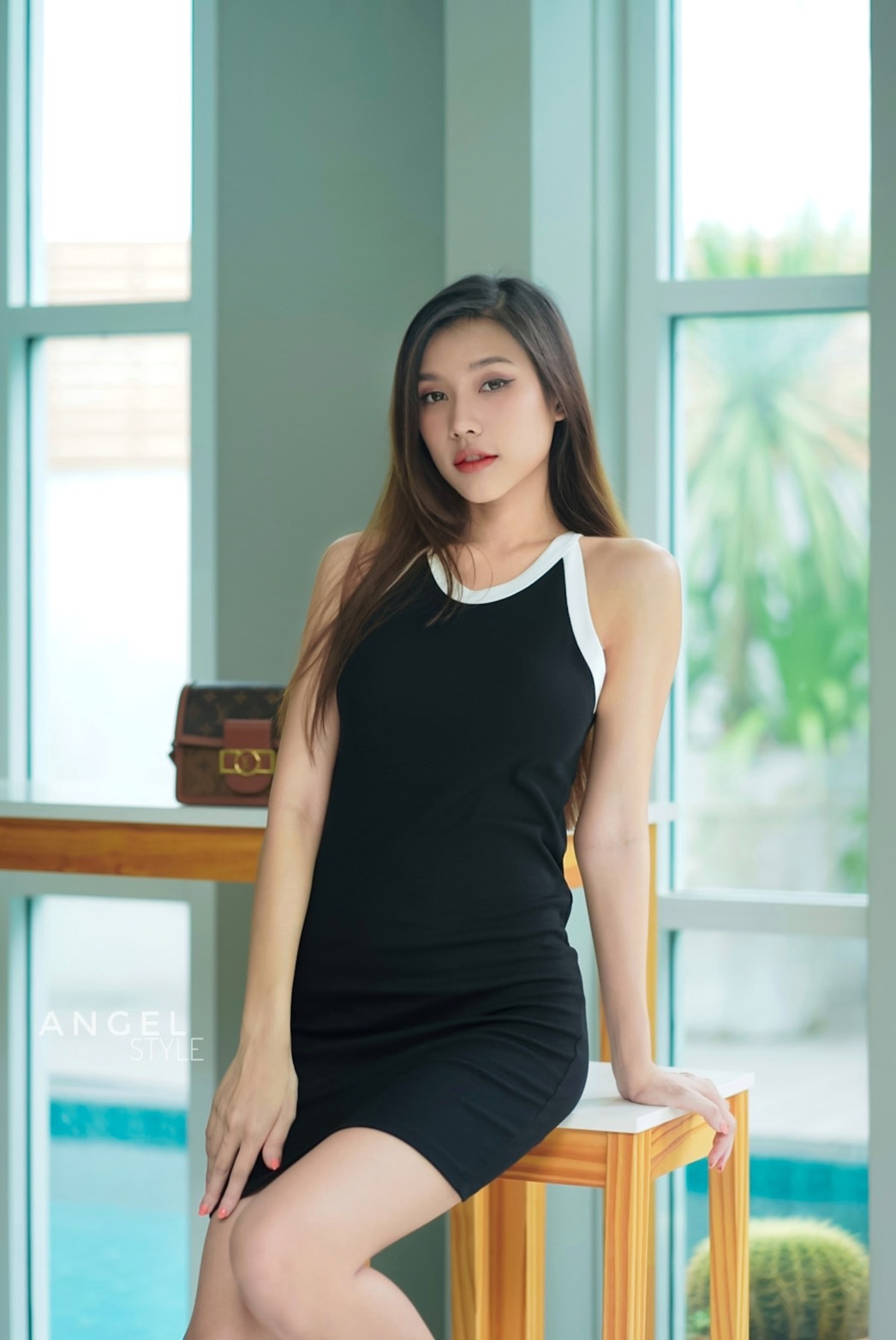 เดรสซกดำ