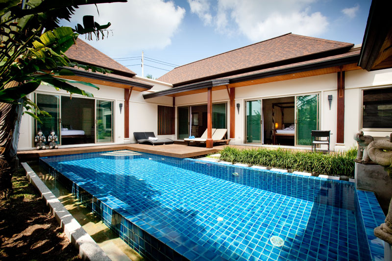 For Rent : 3bed room Private Pool Villa in Naiharn beach Phuket